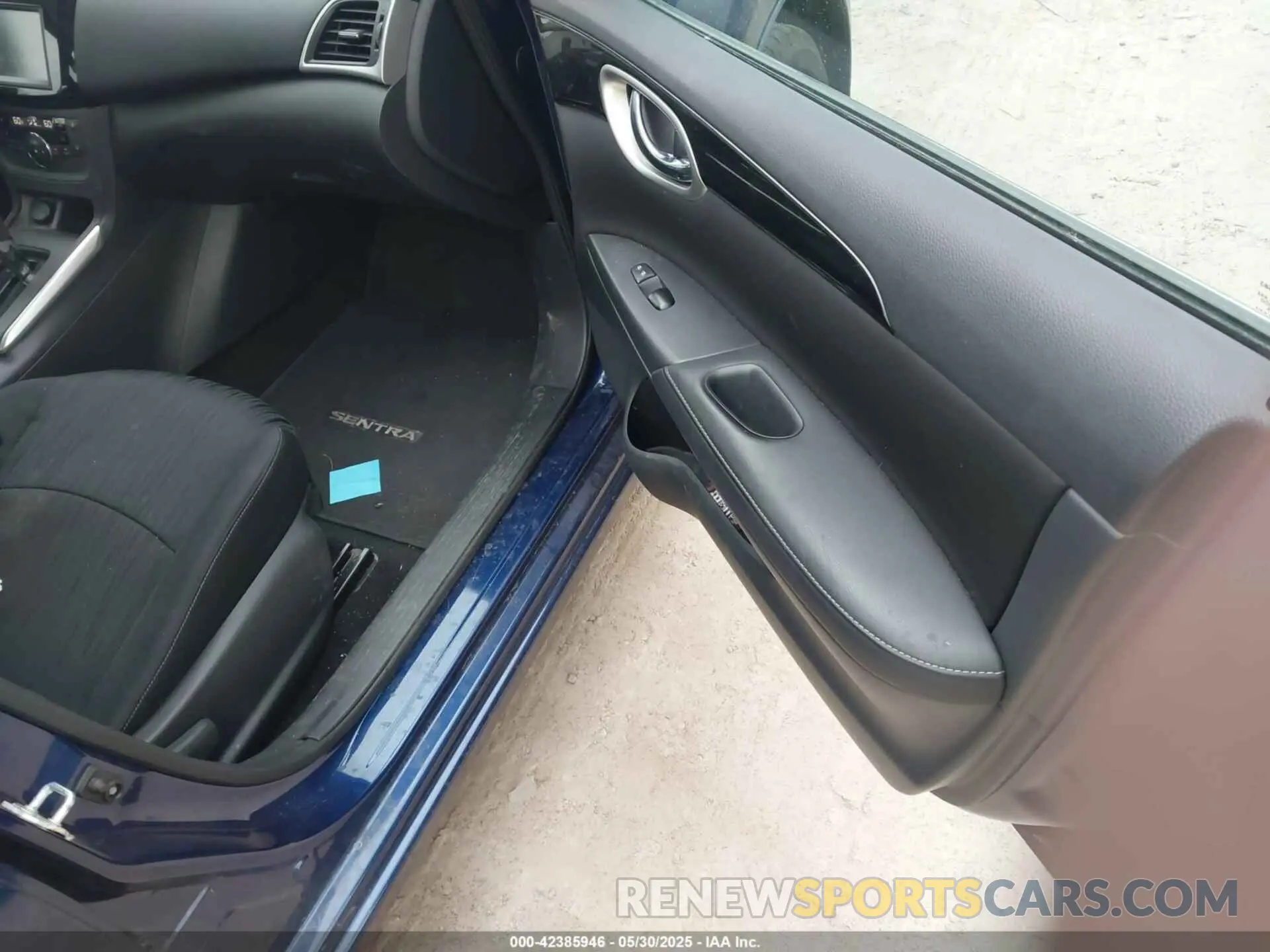 14 Photograph of a damaged car 3N1AB7AP7KL602910 NISSAN SENTRA 2019