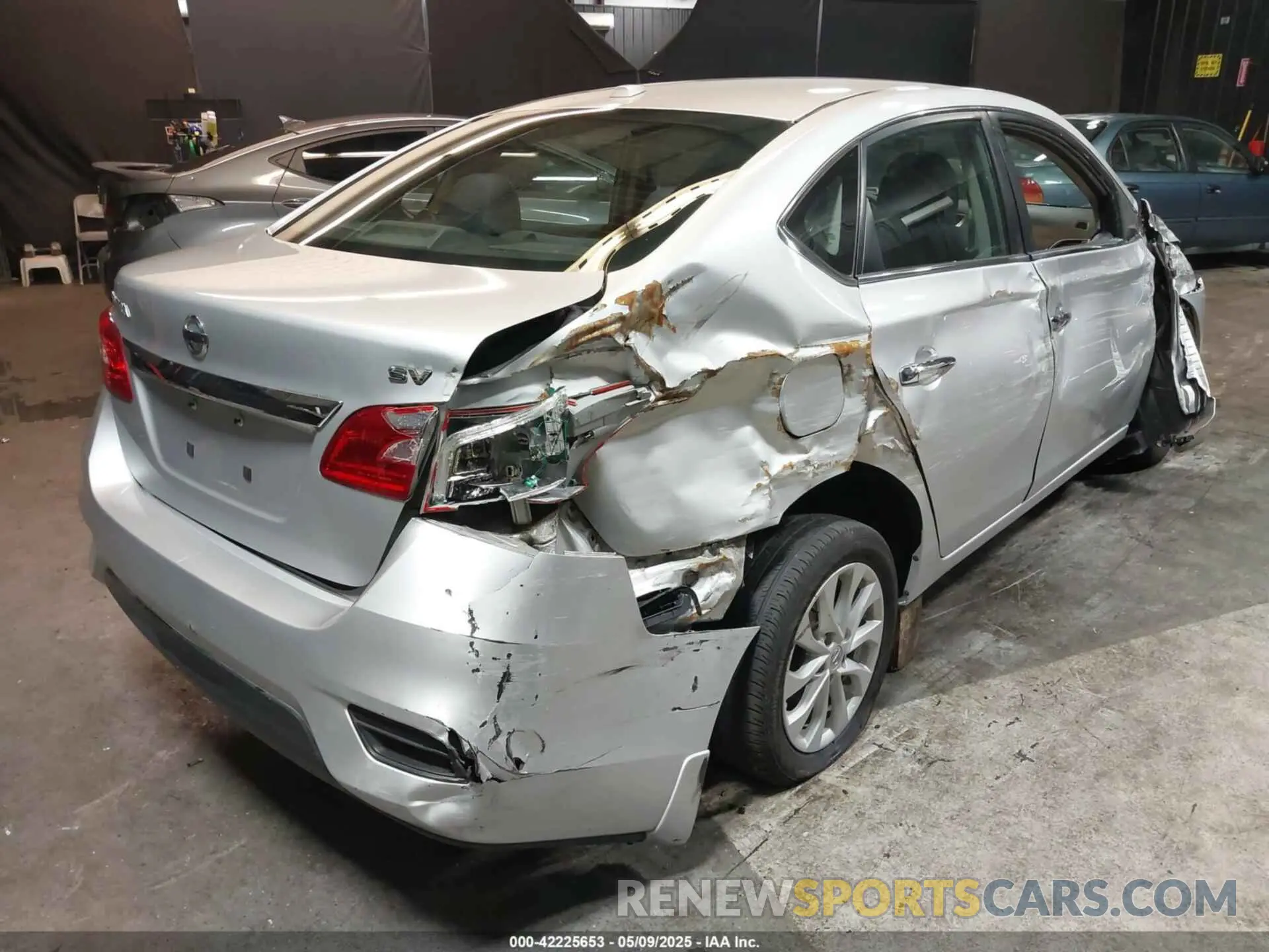 4 Photograph of a damaged car 3N1AB7AP7KL609257 NISSAN SENTRA 2019