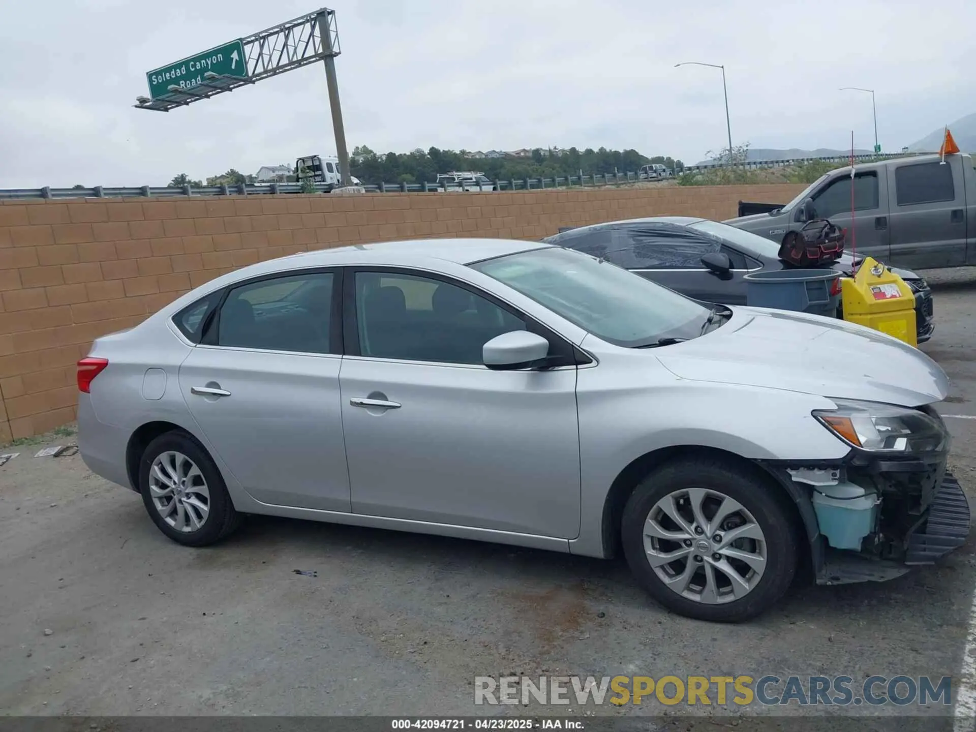 13 Photograph of a damaged car 3N1AB7AP7KL618363 NISSAN SENTRA 2019