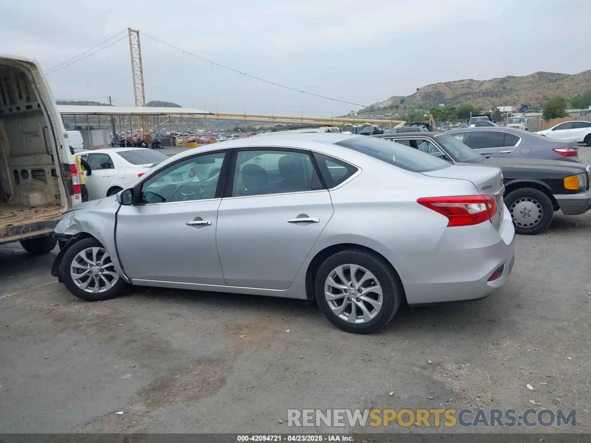 14 Photograph of a damaged car 3N1AB7AP7KL618363 NISSAN SENTRA 2019