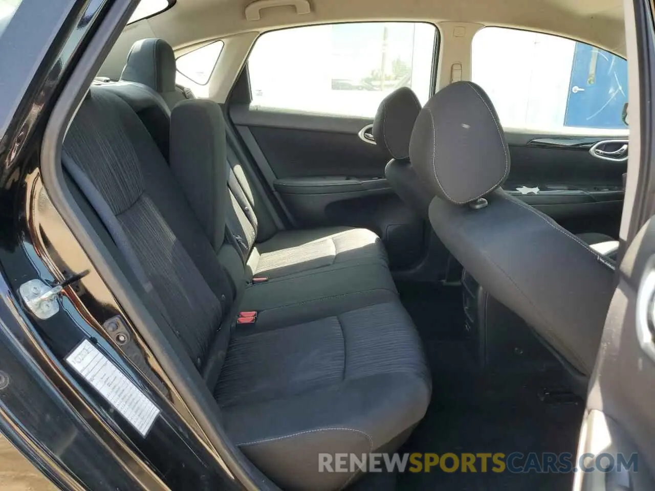 10 Photograph of a damaged car 3N1AB7AP7KL626981 NISSAN SENTRA 2019