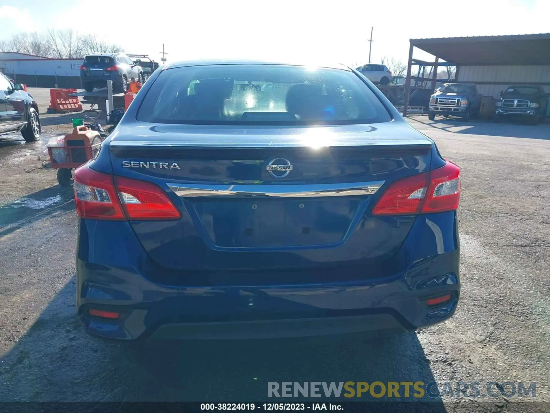 17 Photograph of a damaged car 3N1AB7AP7KY208844 NISSAN SENTRA 2019