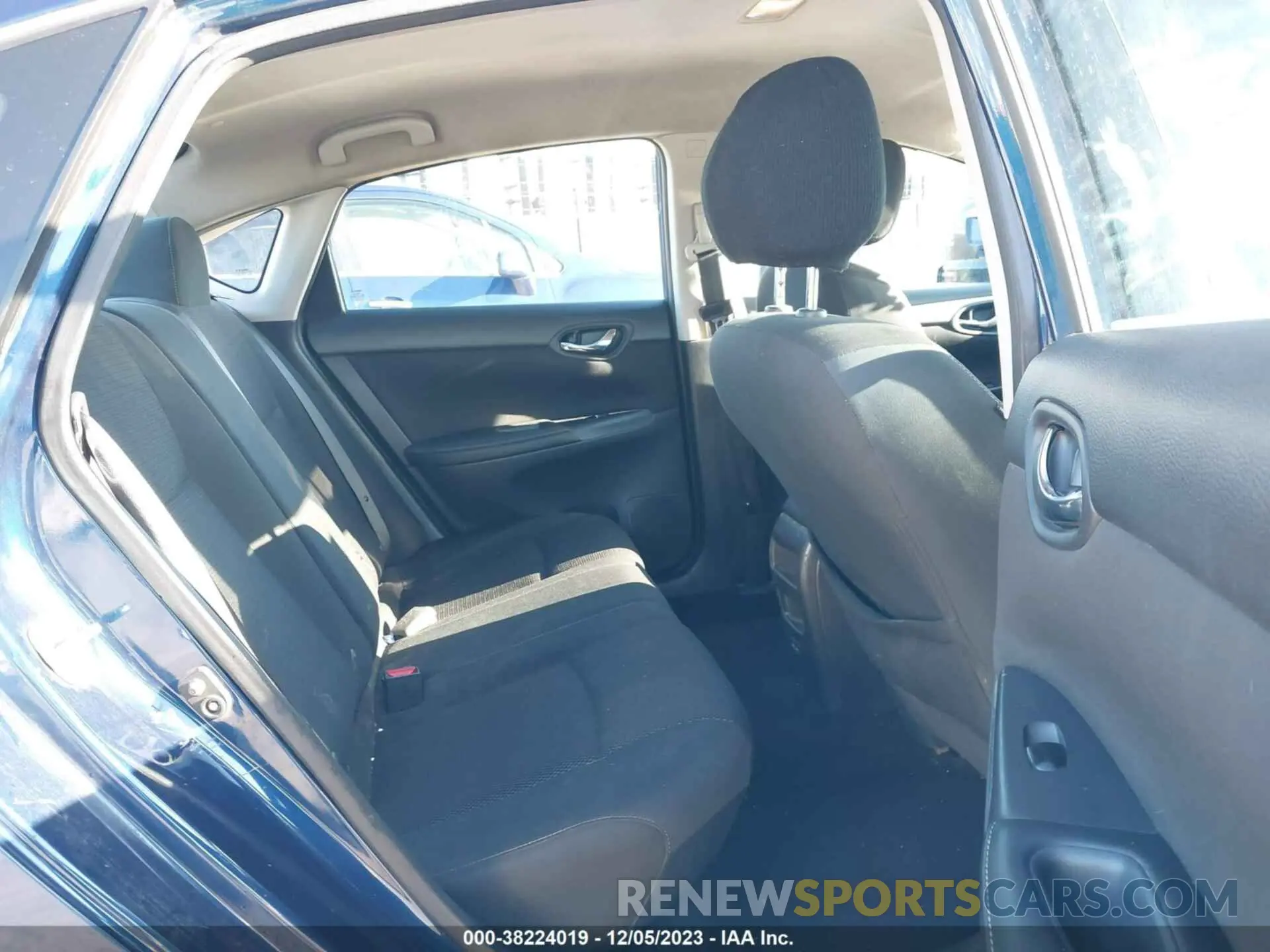 8 Photograph of a damaged car 3N1AB7AP7KY208844 NISSAN SENTRA 2019