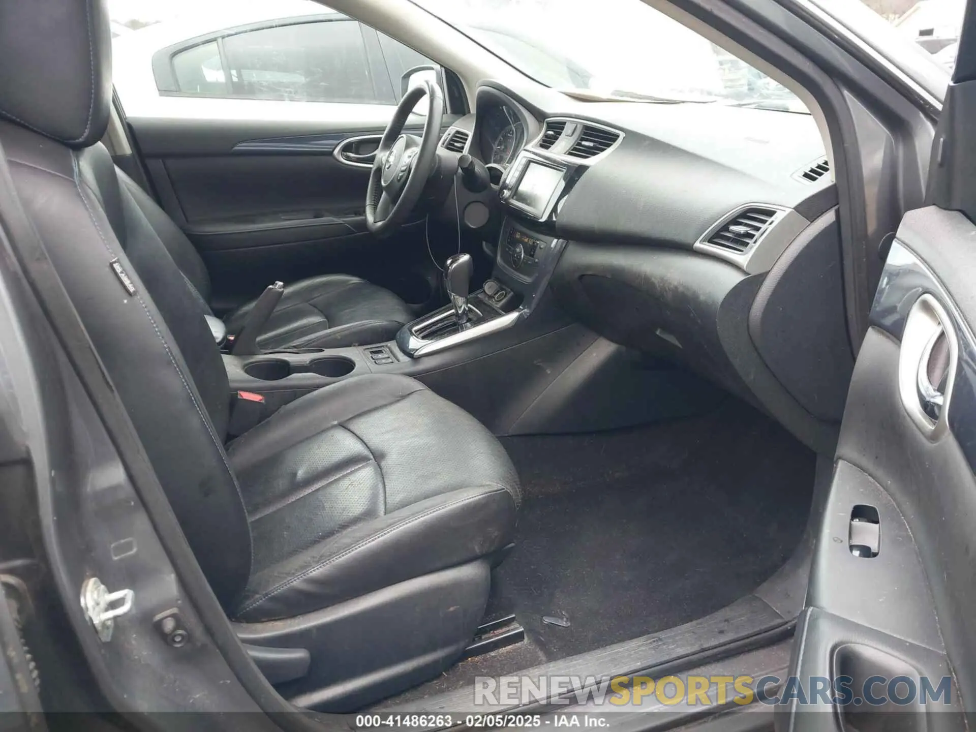 5 Photograph of a damaged car 3N1AB7AP7KY217639 NISSAN SENTRA 2019