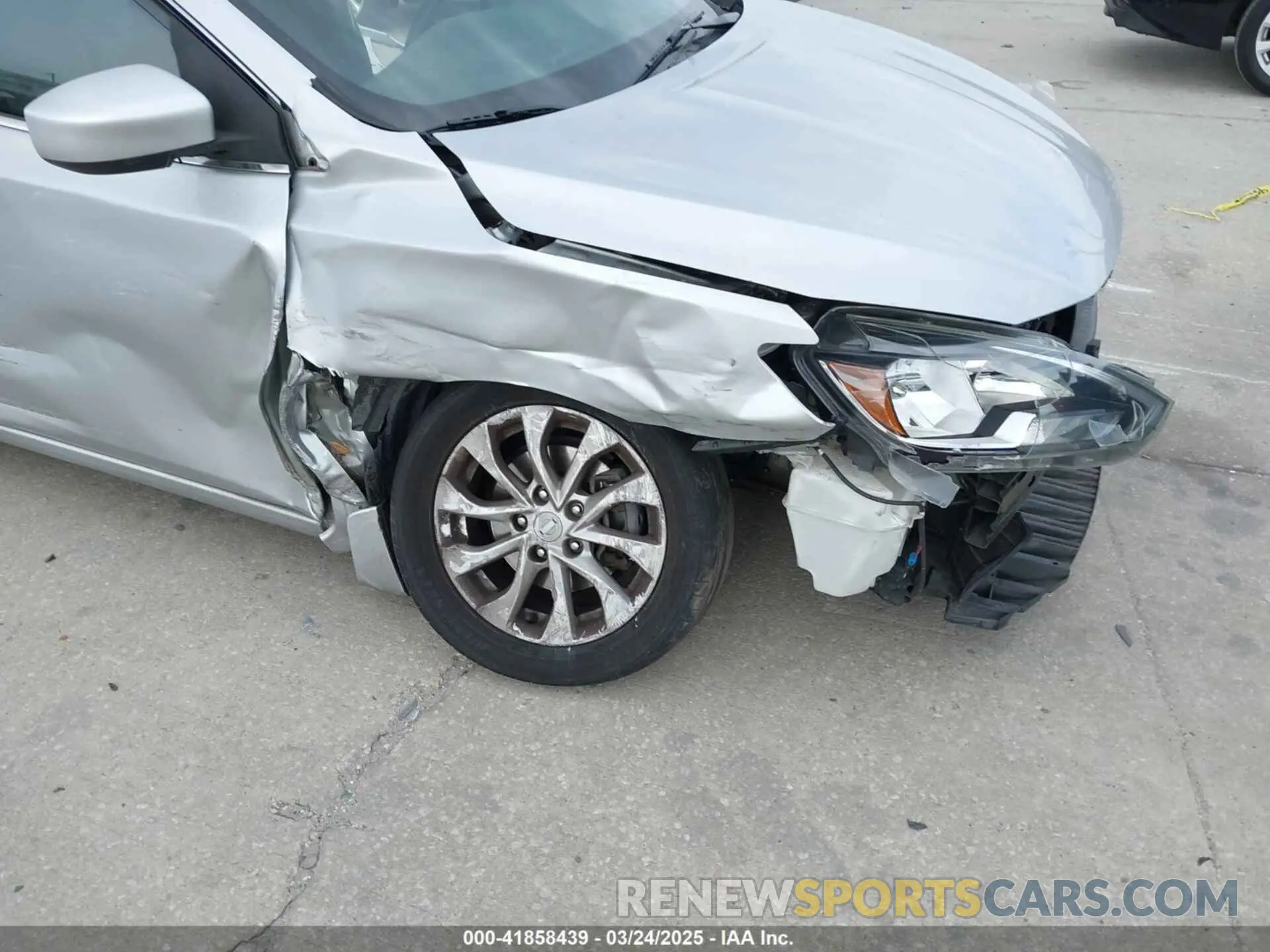 6 Photograph of a damaged car 3N1AB7AP7KY230875 NISSAN SENTRA 2019