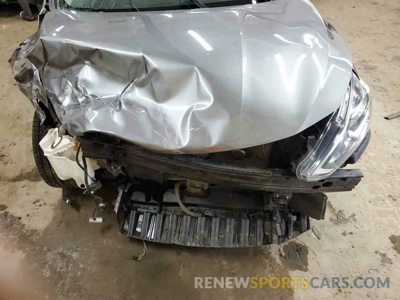 11 Photograph of a damaged car 3N1AB7AP7KY259308 NISSAN SENTRA 2019