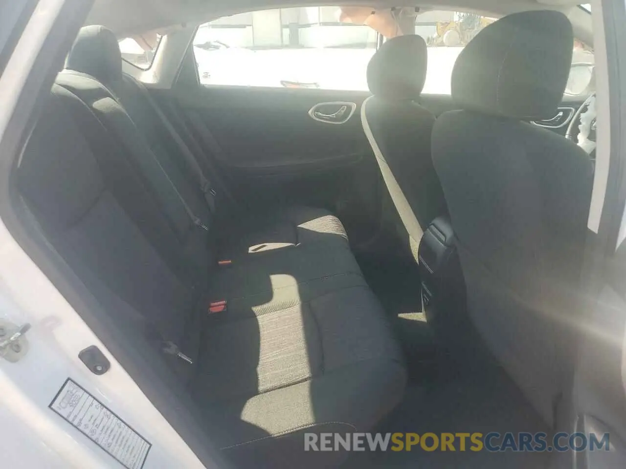 10 Photograph of a damaged car 3N1AB7AP7KY276741 NISSAN SENTRA 2019
