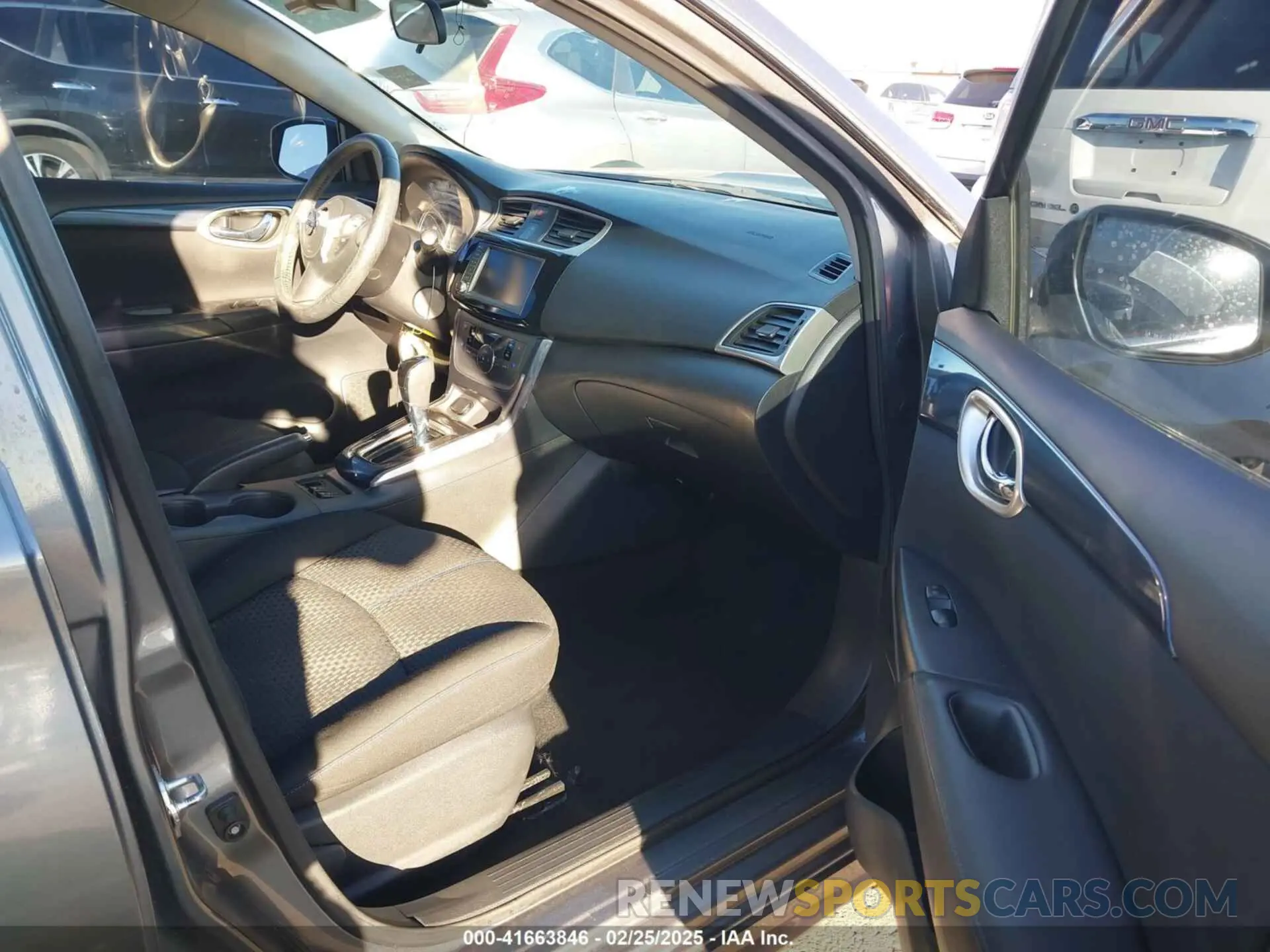 5 Photograph of a damaged car 3N1AB7AP7KY288792 NISSAN SENTRA 2019