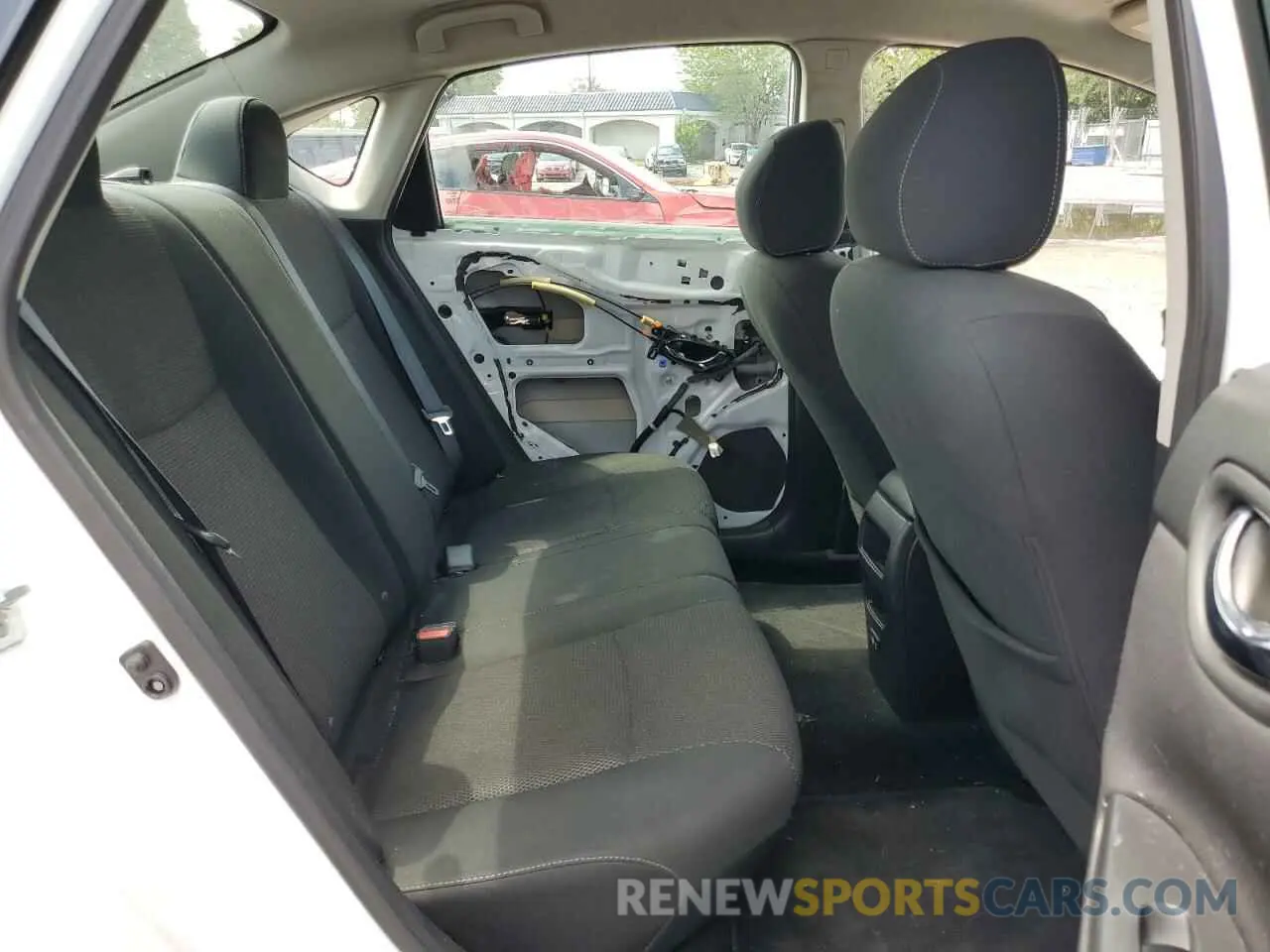 10 Photograph of a damaged car 3N1AB7AP7KY289067 NISSAN SENTRA 2019