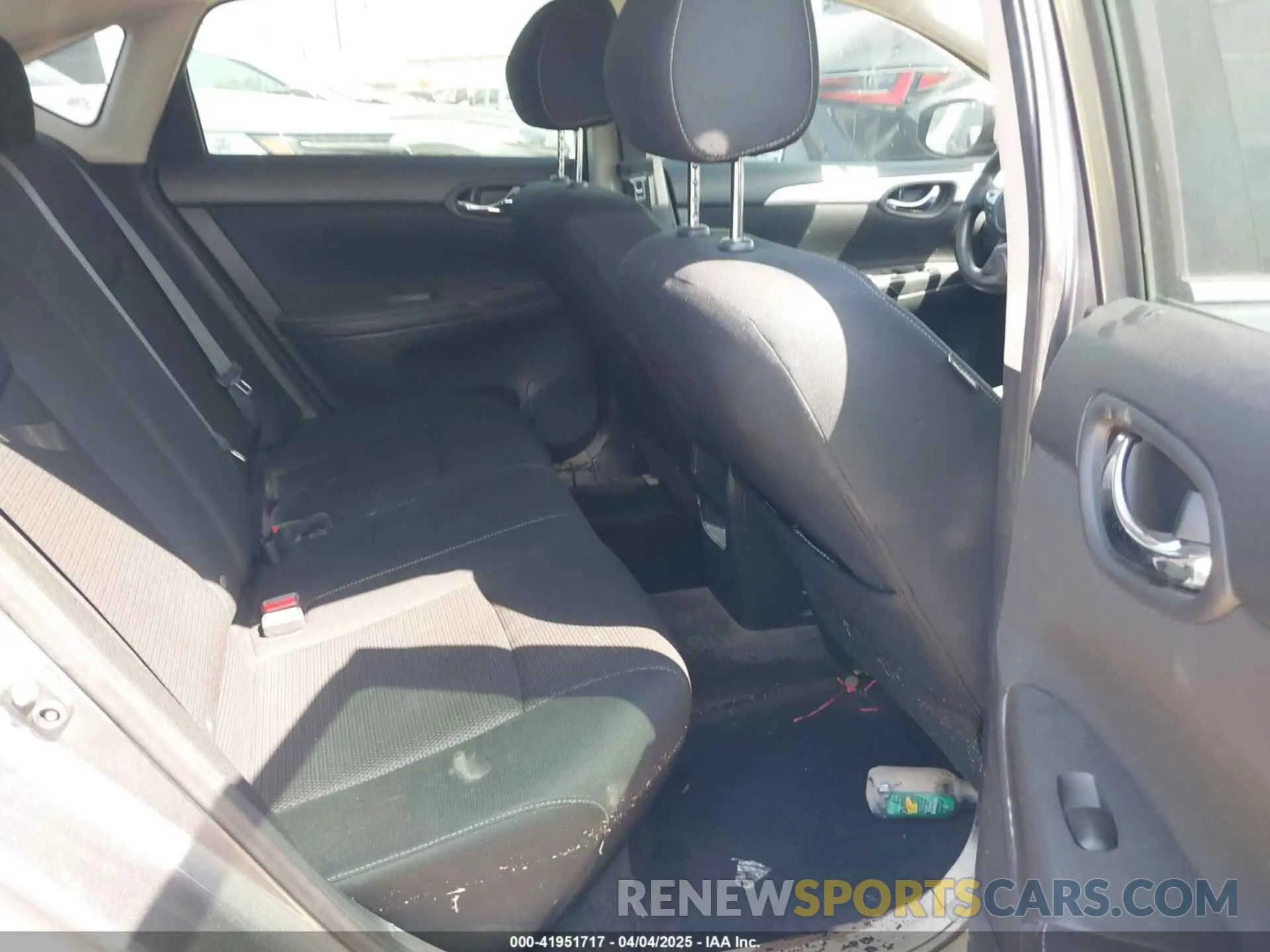 8 Photograph of a damaged car 3N1AB7AP7KY291207 NISSAN SENTRA 2019