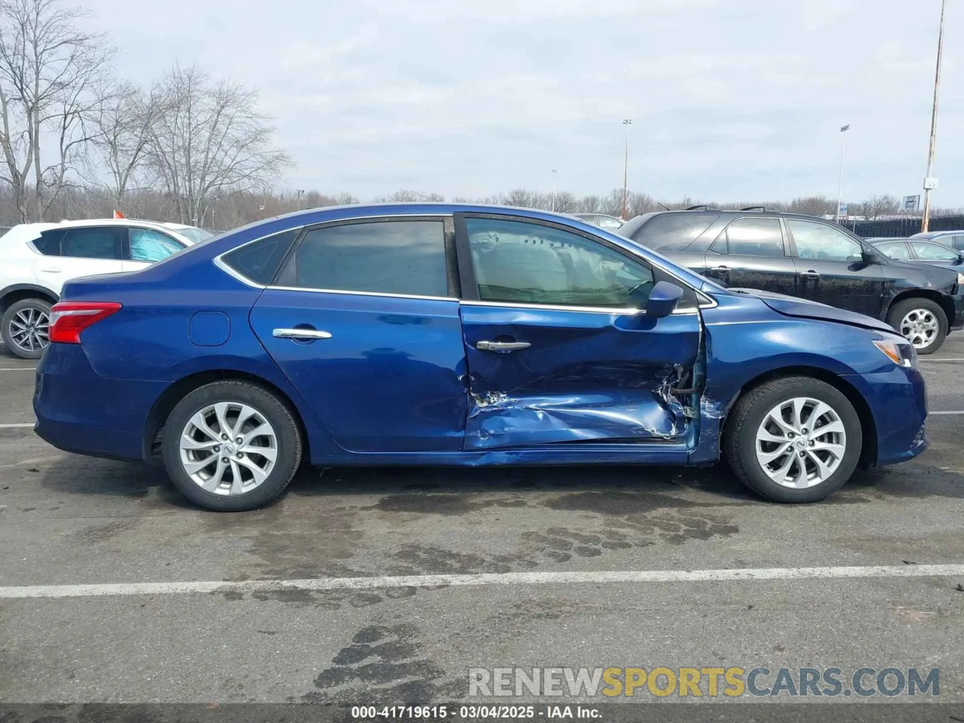 13 Photograph of a damaged car 3N1AB7AP7KY309933 NISSAN SENTRA 2019