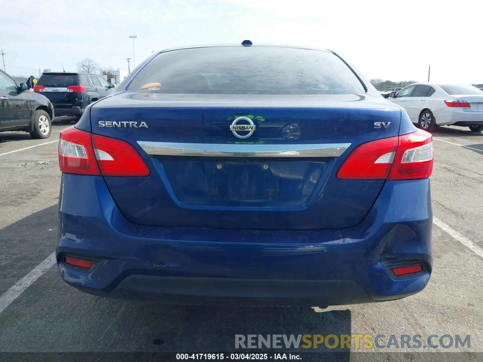 16 Photograph of a damaged car 3N1AB7AP7KY309933 NISSAN SENTRA 2019