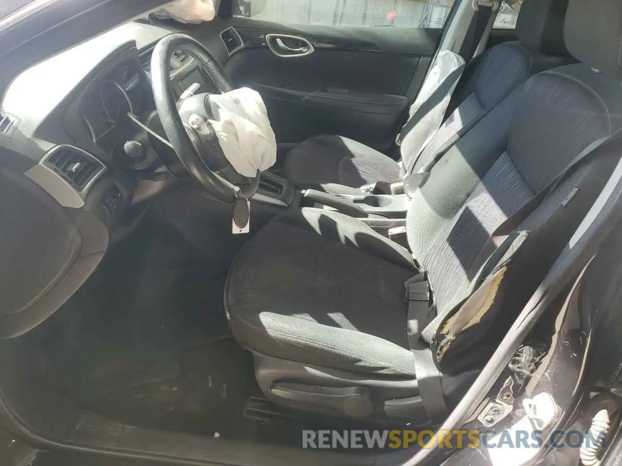 7 Photograph of a damaged car 3N1AB7AP7KY341068 NISSAN SENTRA 2019