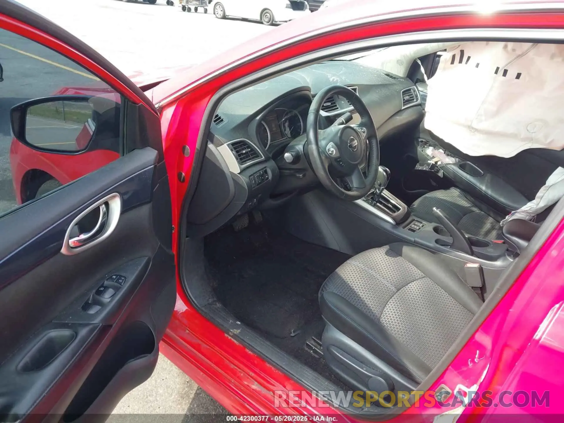5 Photograph of a damaged car 3N1AB7AP7KY342995 NISSAN SENTRA 2019