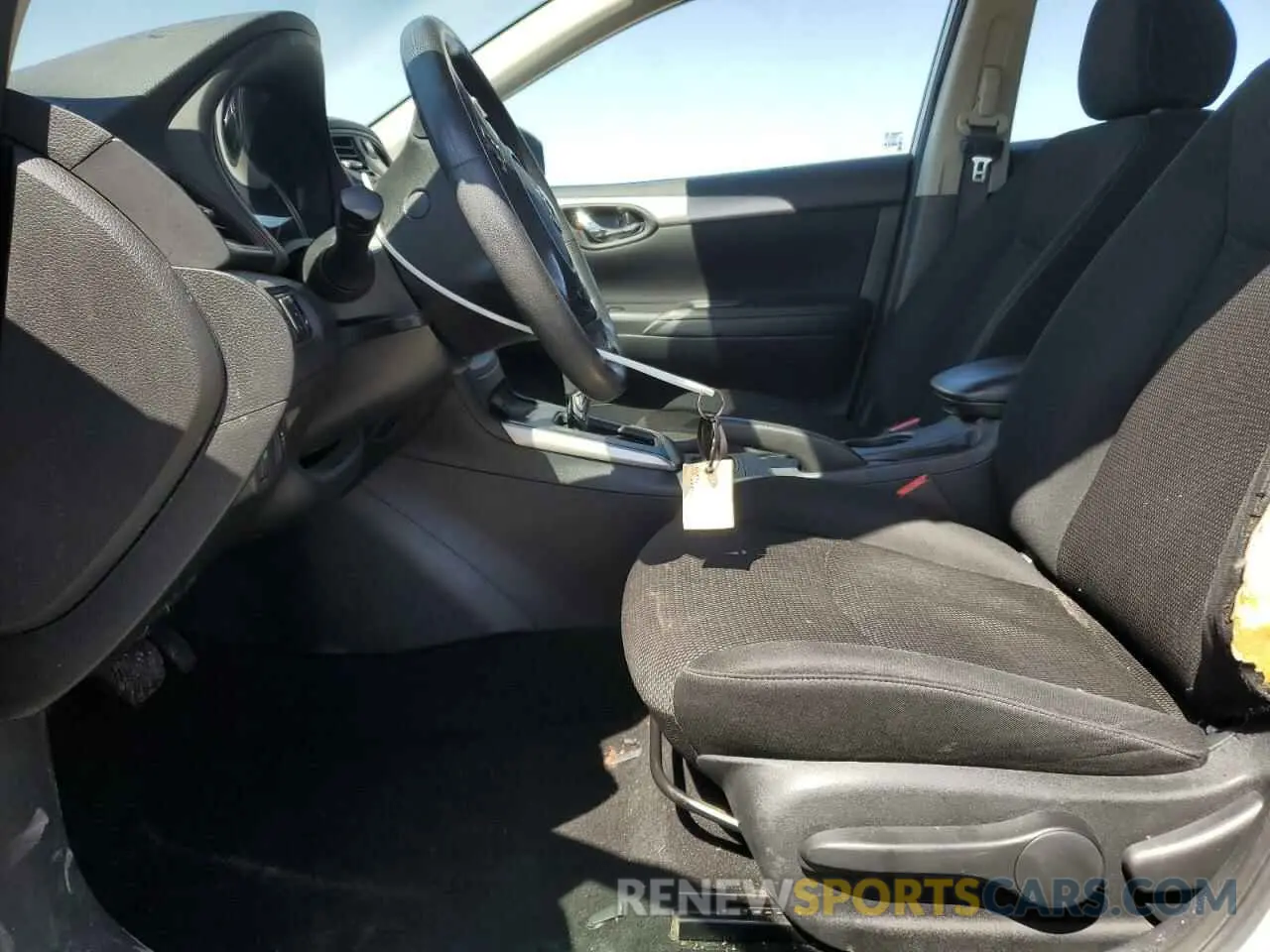 7 Photograph of a damaged car 3N1AB7AP7KY345069 NISSAN SENTRA 2019