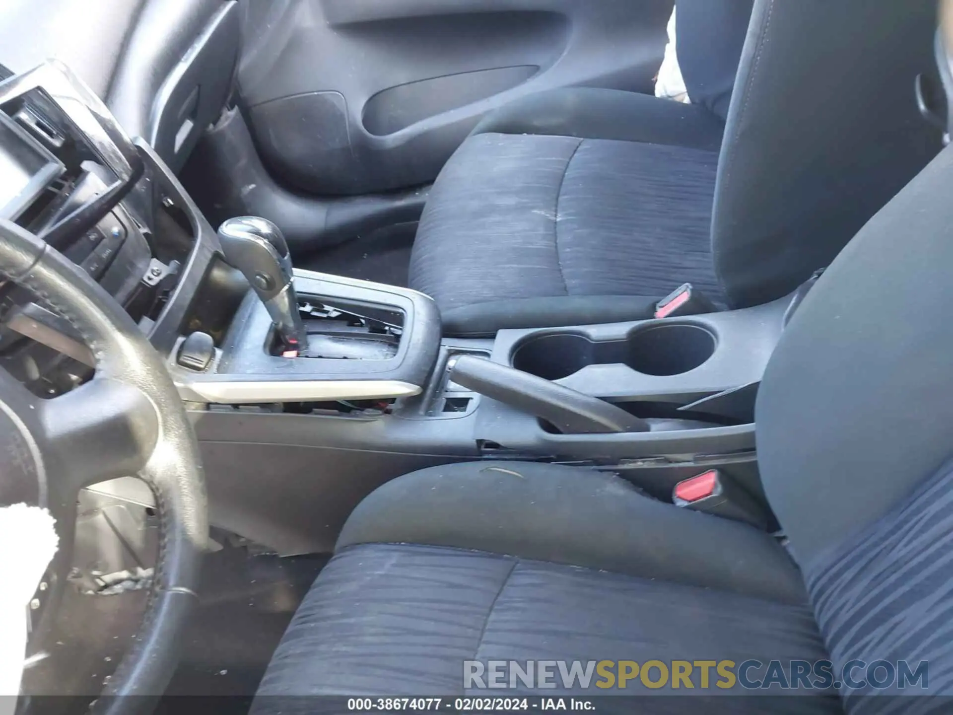 18 Photograph of a damaged car 3N1AB7AP7KY351695 NISSAN SENTRA 2019