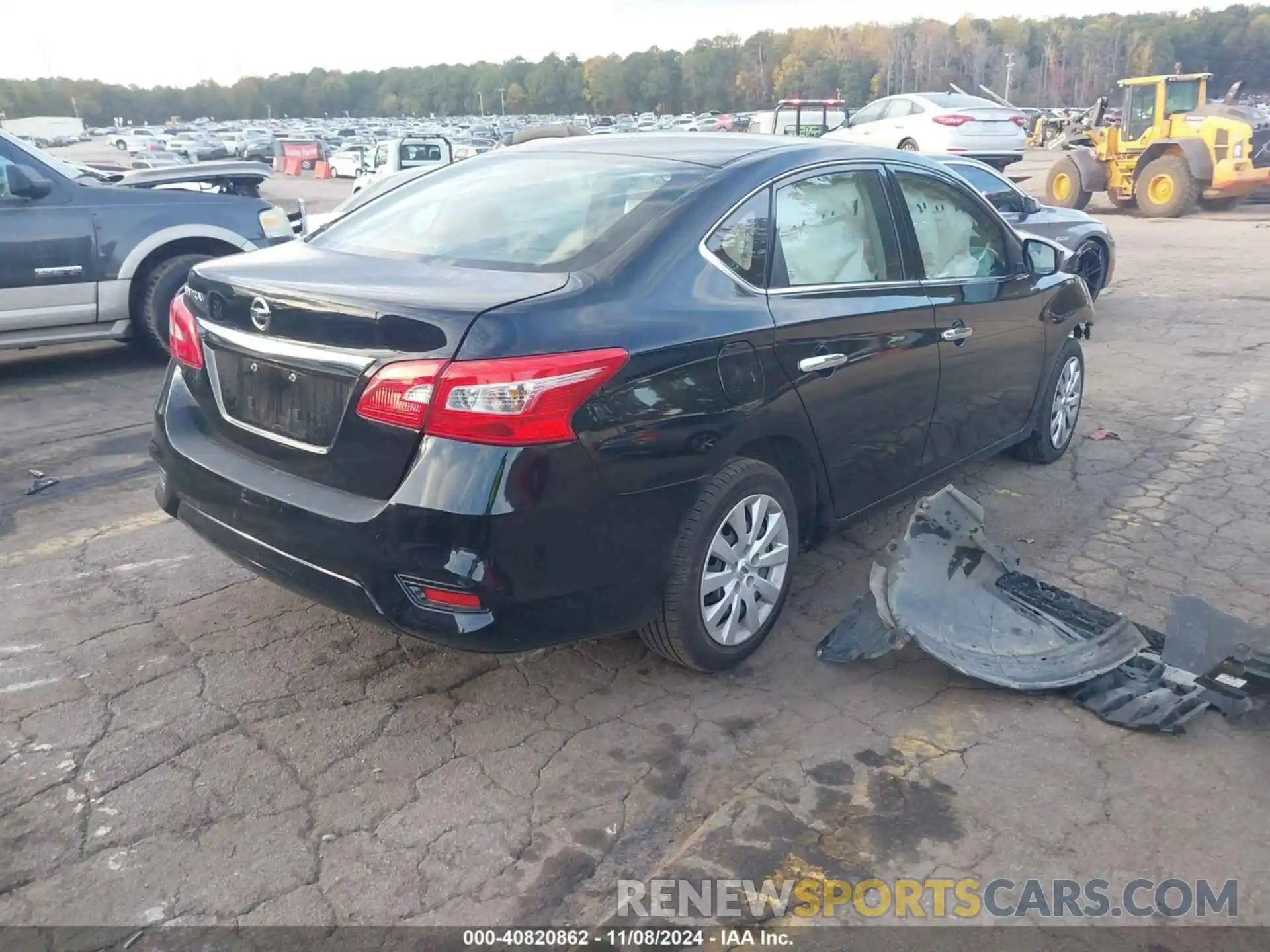 4 Photograph of a damaged car 3N1AB7AP7KY352927 NISSAN SENTRA 2019