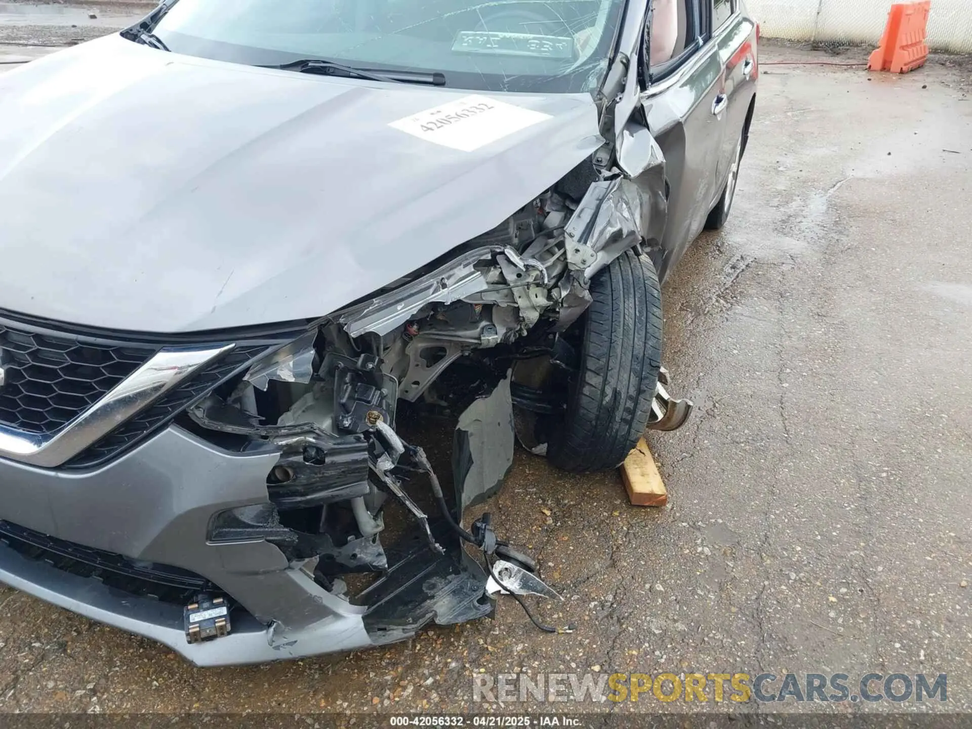 17 Photograph of a damaged car 3N1AB7AP7KY364754 NISSAN SENTRA 2019