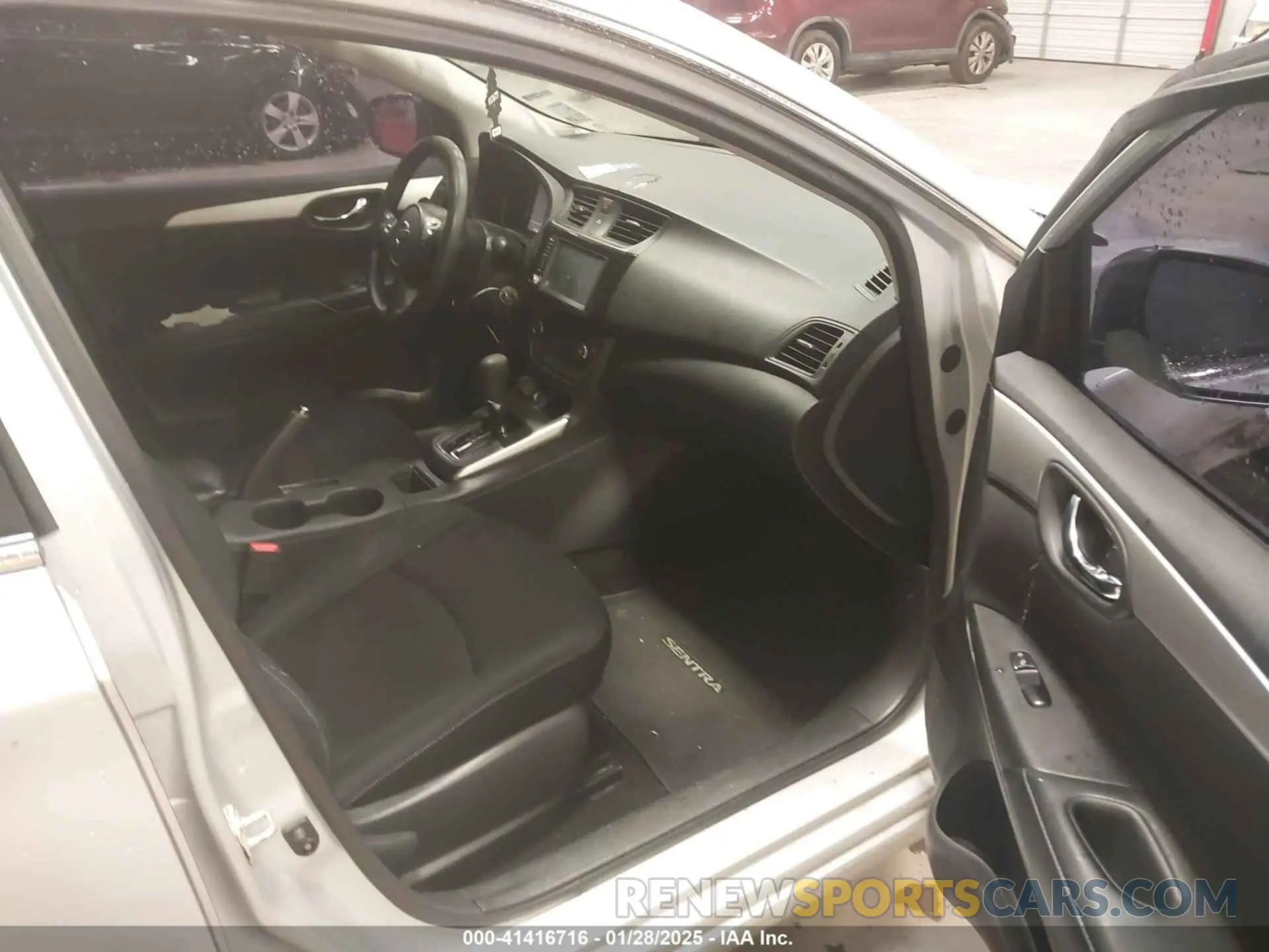 5 Photograph of a damaged car 3N1AB7AP7KY371607 NISSAN SENTRA 2019
