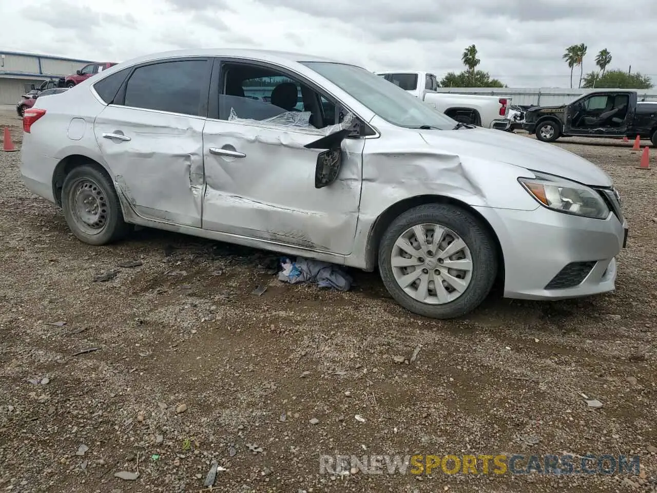 4 Photograph of a damaged car 3N1AB7AP7KY382459 NISSAN SENTRA 2019