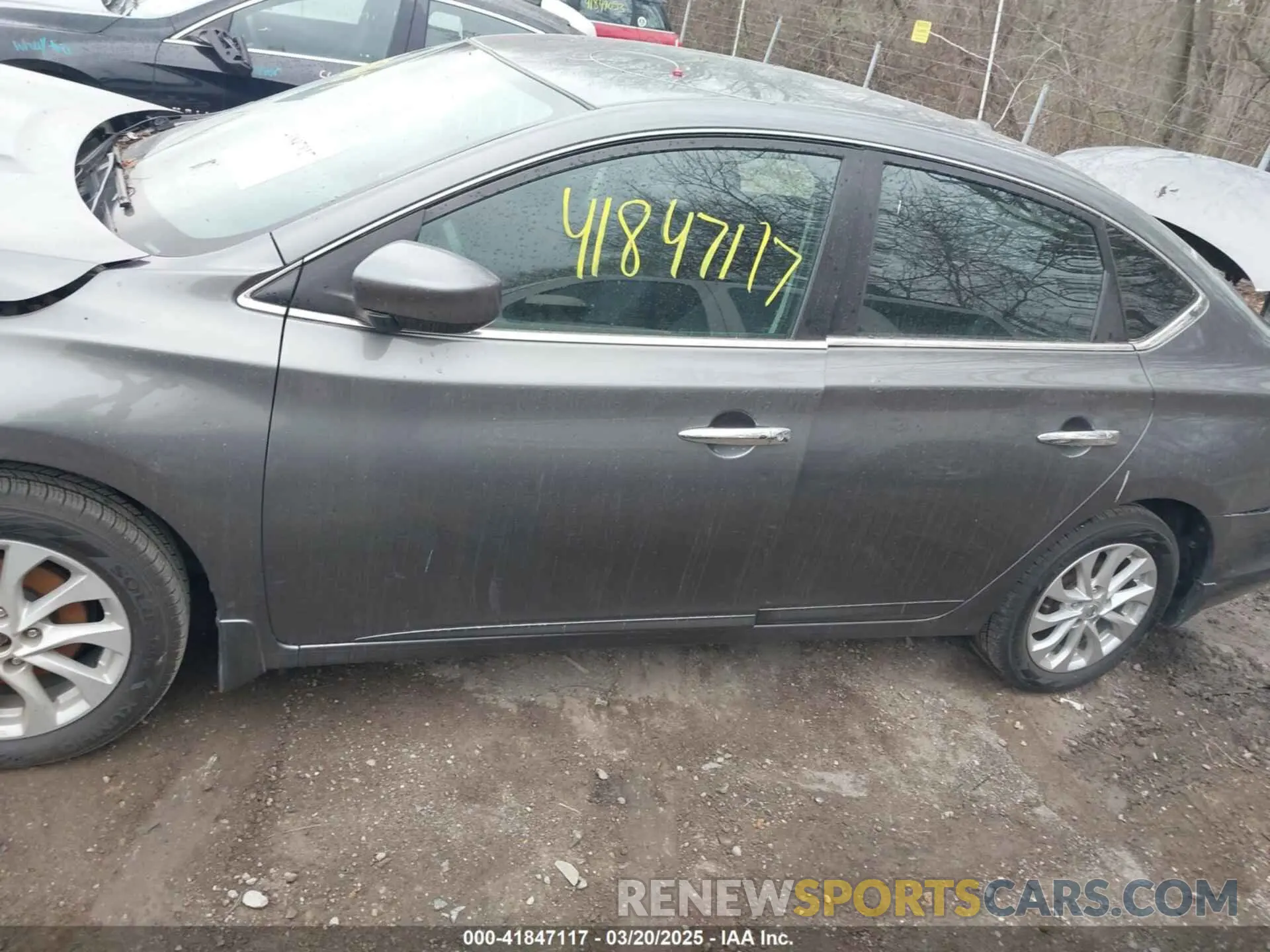 14 Photograph of a damaged car 3N1AB7AP7KY388522 NISSAN SENTRA 2019