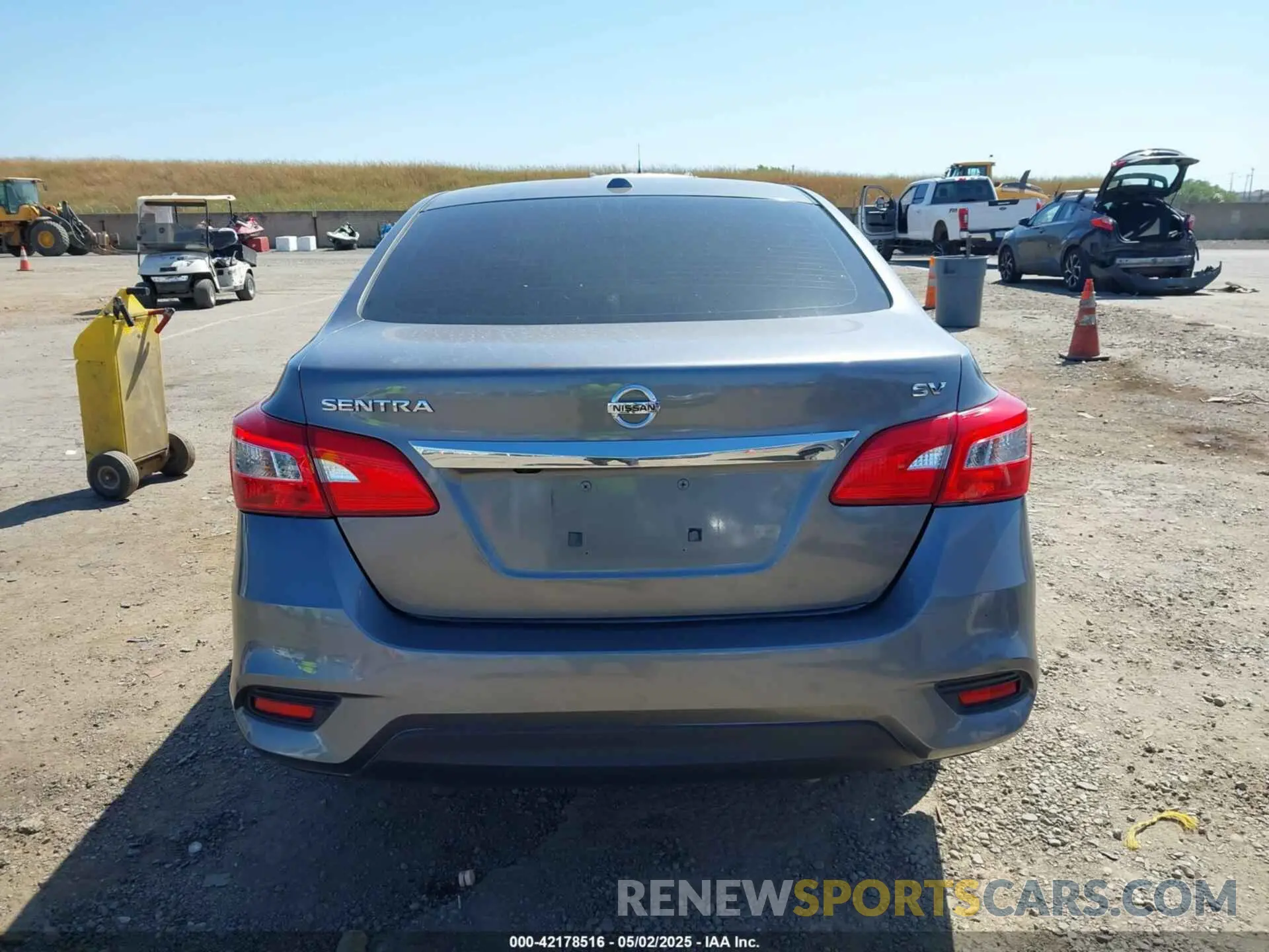 16 Photograph of a damaged car 3N1AB7AP7KY390142 NISSAN SENTRA 2019