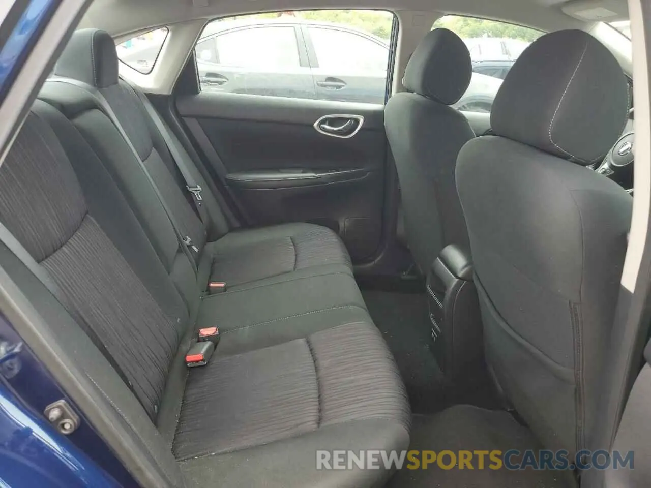 10 Photograph of a damaged car 3N1AB7AP7KY406923 NISSAN SENTRA 2019