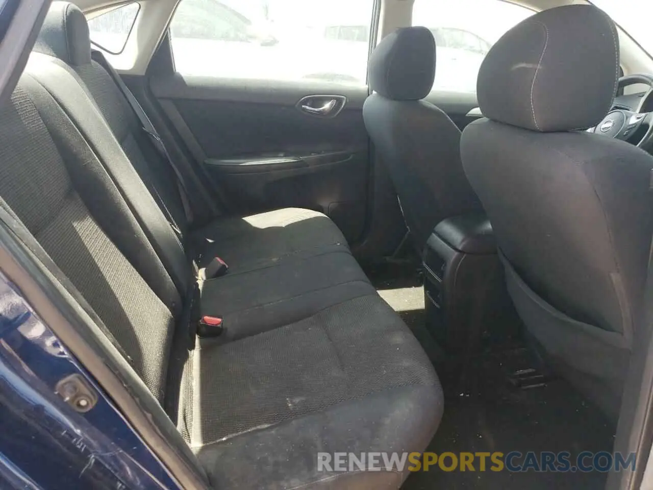 10 Photograph of a damaged car 3N1AB7AP7KY412379 NISSAN SENTRA 2019