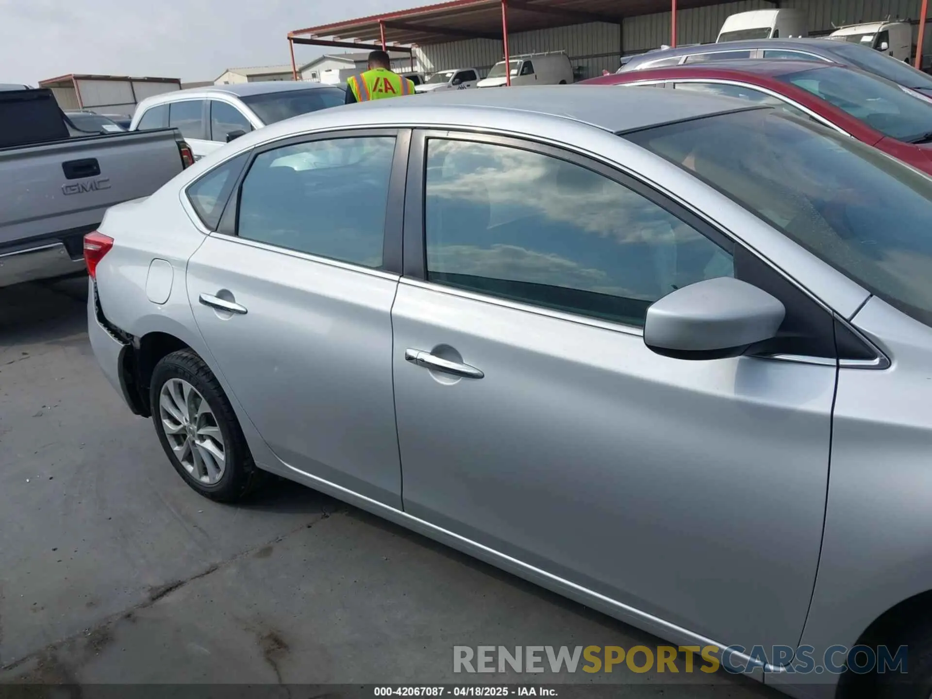 13 Photograph of a damaged car 3N1AB7AP7KY416478 NISSAN SENTRA 2019