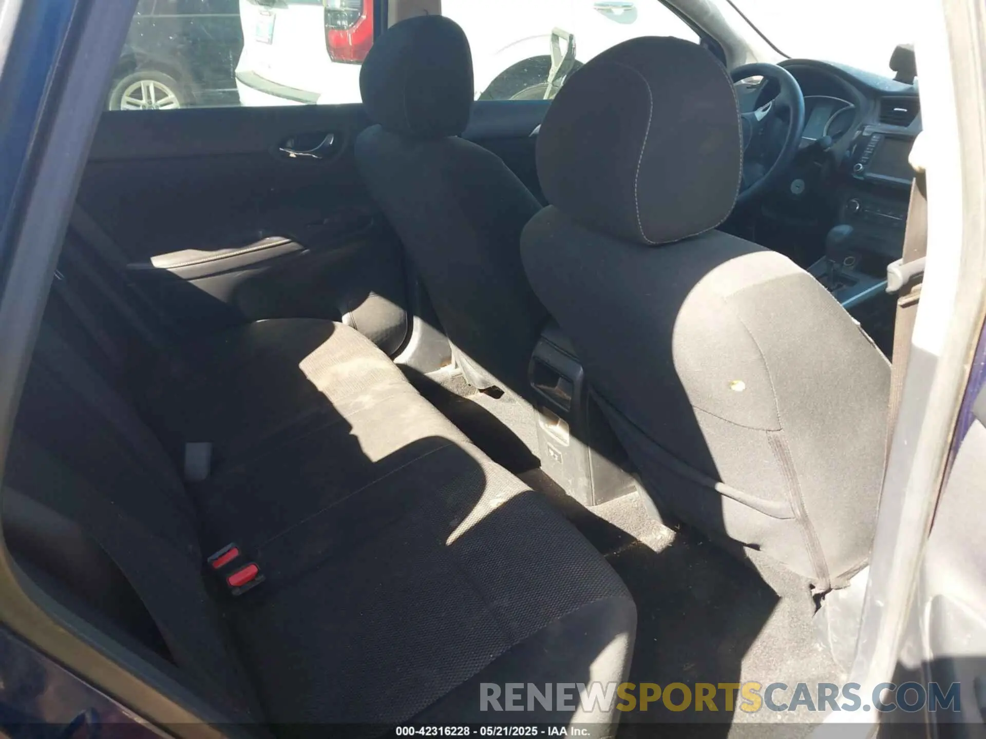 8 Photograph of a damaged car 3N1AB7AP7KY428596 NISSAN SENTRA 2019