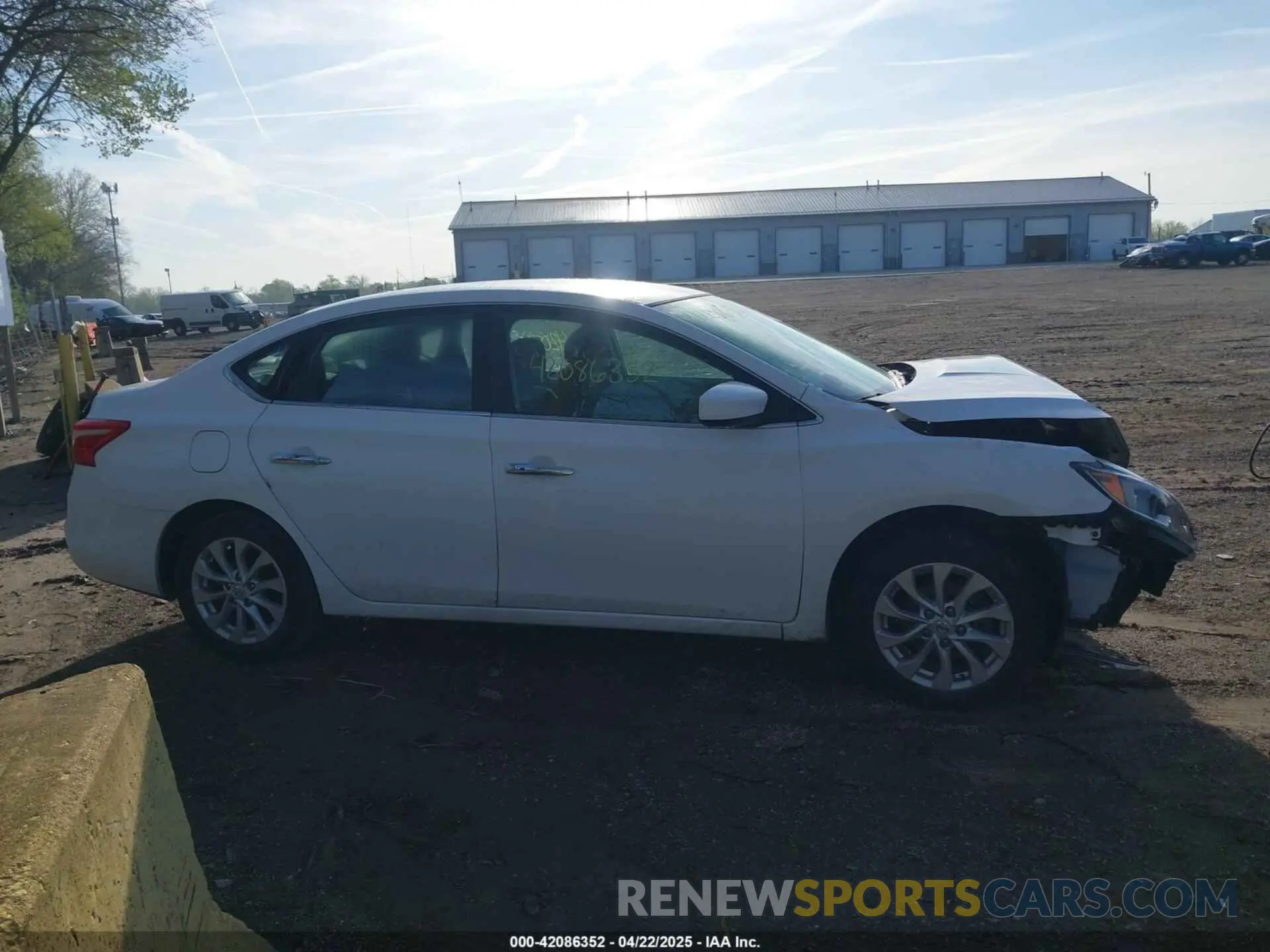 13 Photograph of a damaged car 3N1AB7AP7KY431188 NISSAN SENTRA 2019