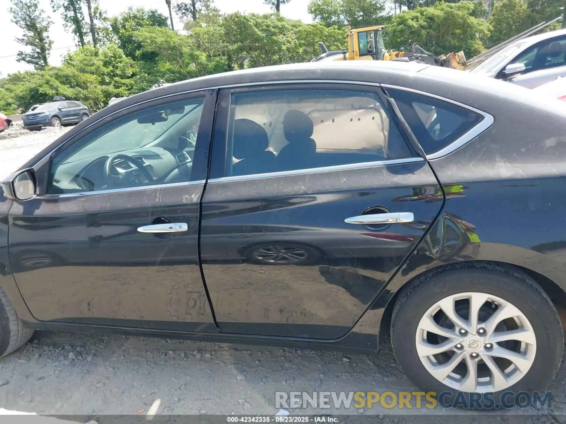 14 Photograph of a damaged car 3N1AB7AP7KY435418 NISSAN SENTRA 2019
