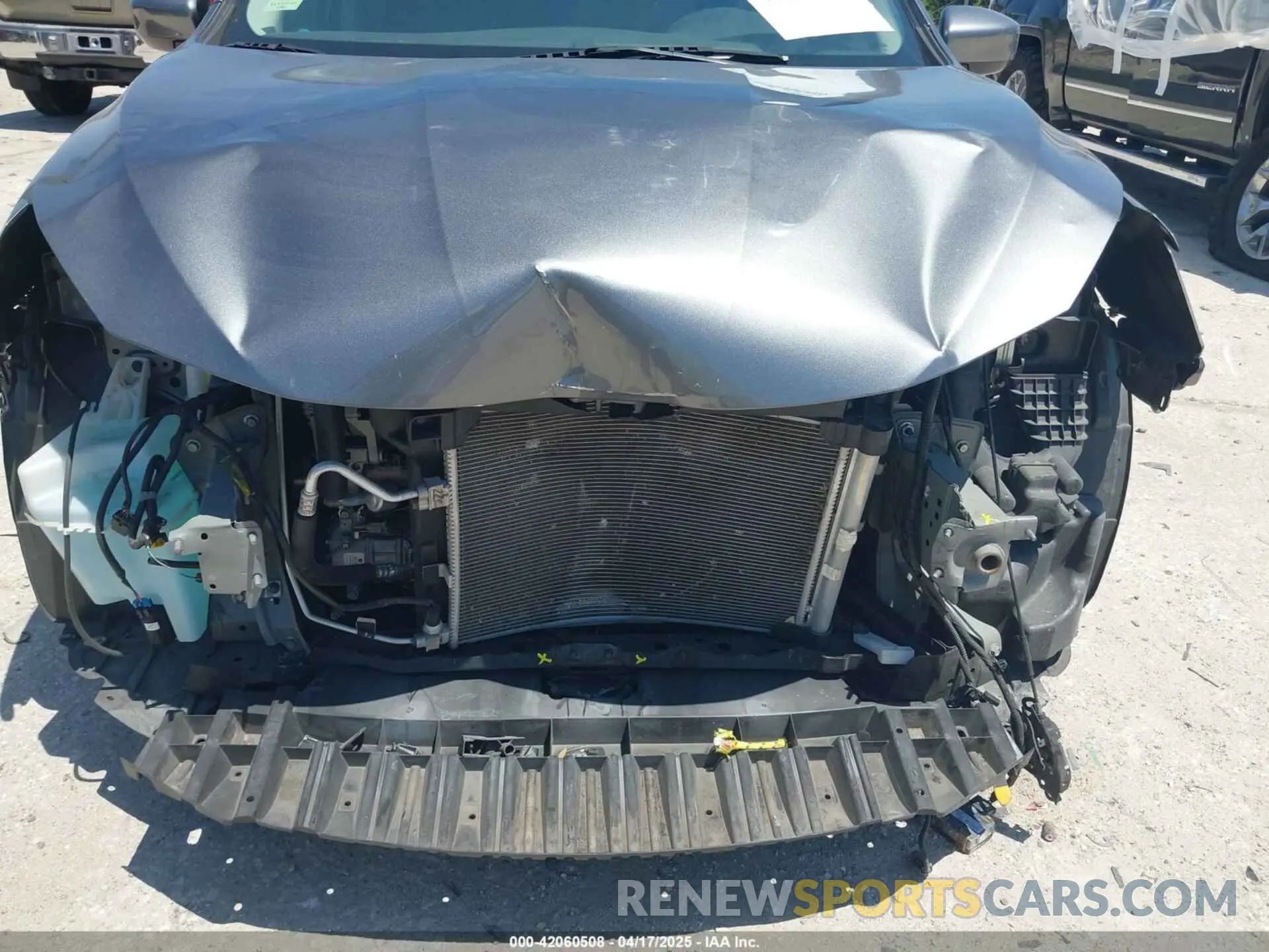 18 Photograph of a damaged car 3N1AB7AP7KY441316 NISSAN SENTRA 2019