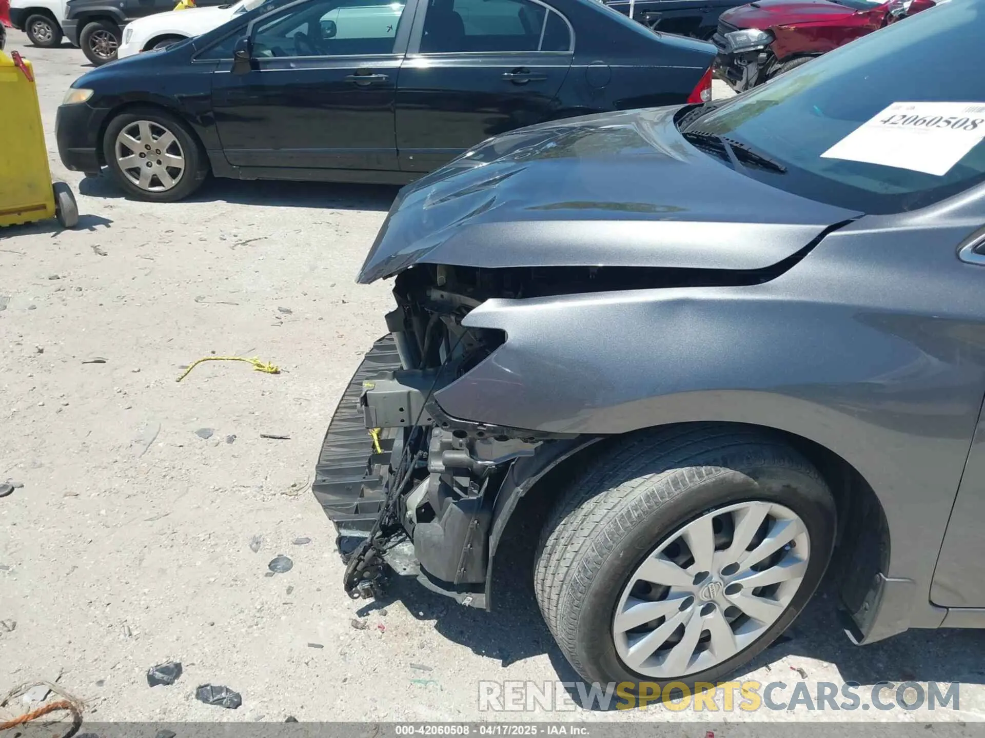 19 Photograph of a damaged car 3N1AB7AP7KY441316 NISSAN SENTRA 2019
