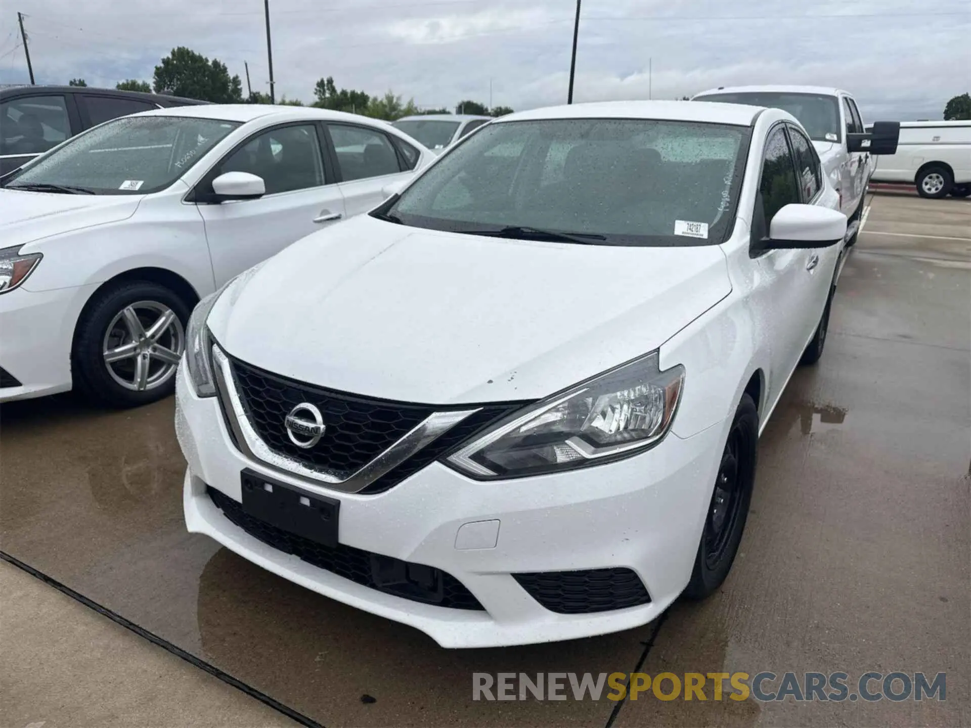 5 Photograph of a damaged car 3N1AB7AP7KY445172 NISSAN SENTRA 2019