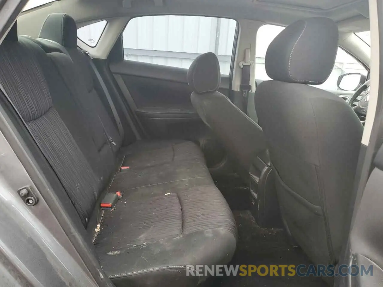 10 Photograph of a damaged car 3N1AB7AP7KY454213 NISSAN SENTRA 2019