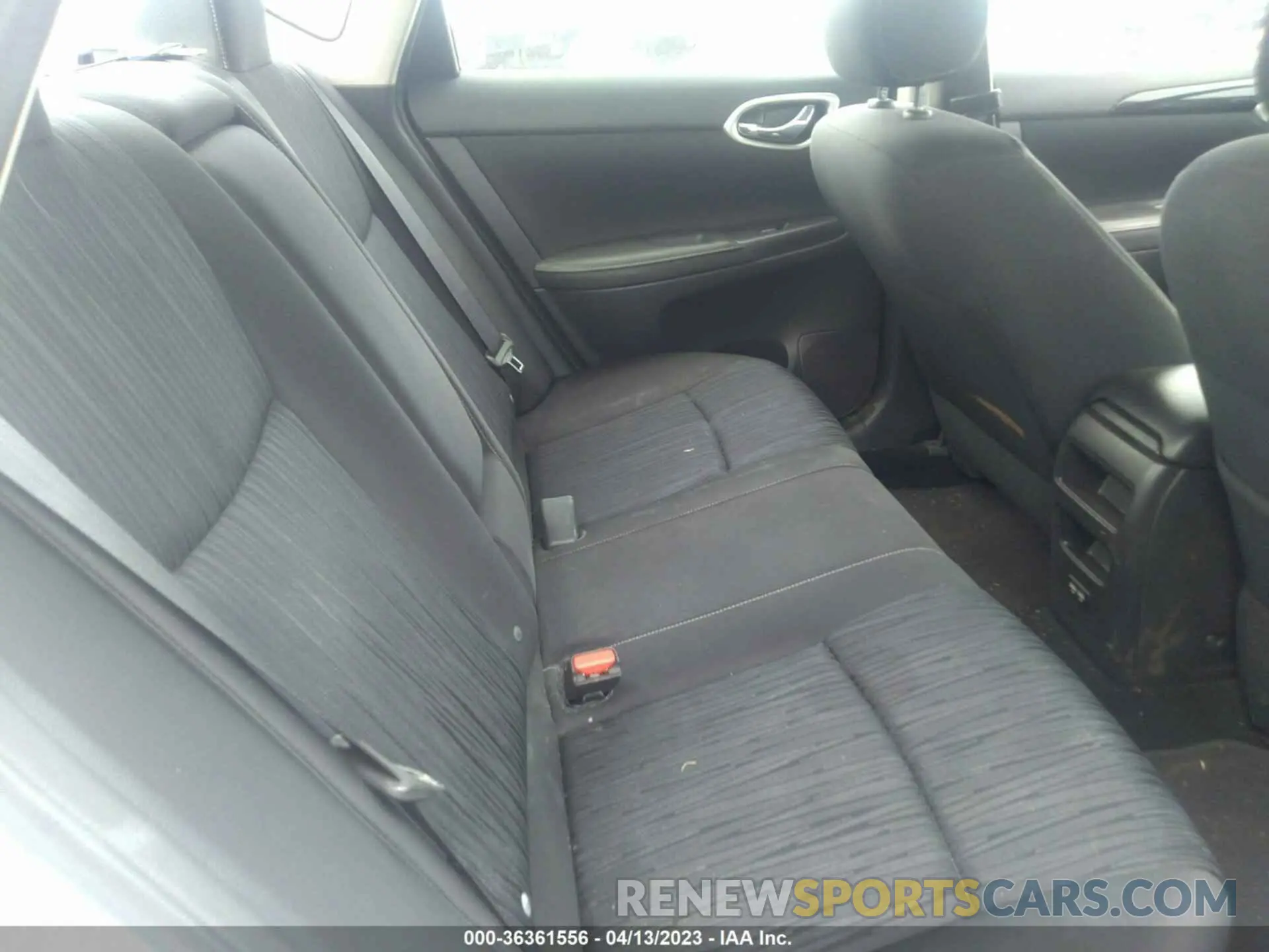 8 Photograph of a damaged car 3N1AB7AP8KL606626 NISSAN SENTRA 2019