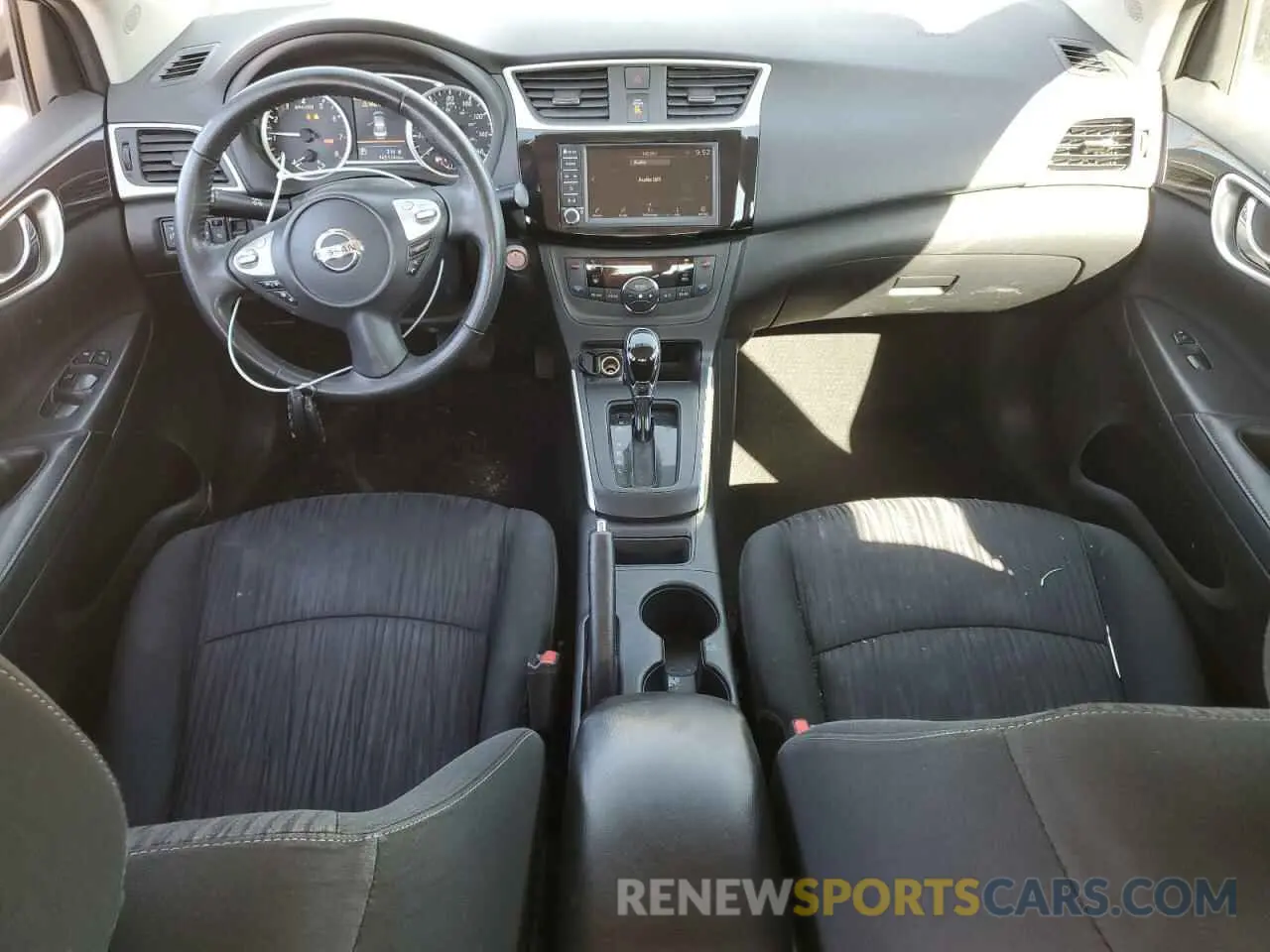 8 Photograph of a damaged car 3N1AB7AP8KL620610 NISSAN SENTRA 2019