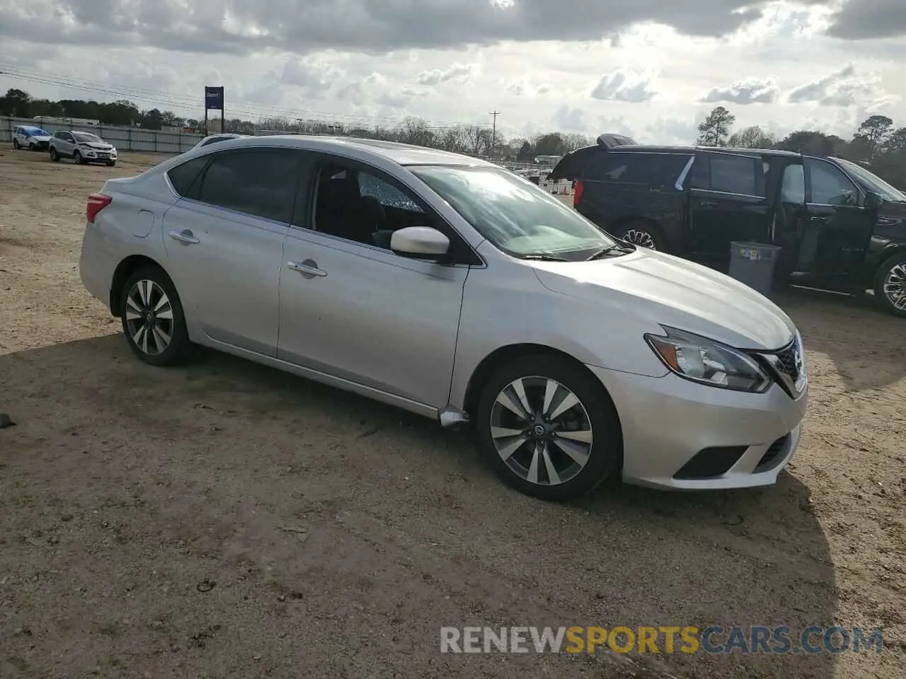 4 Photograph of a damaged car 3N1AB7AP8KY202535 NISSAN SENTRA 2019