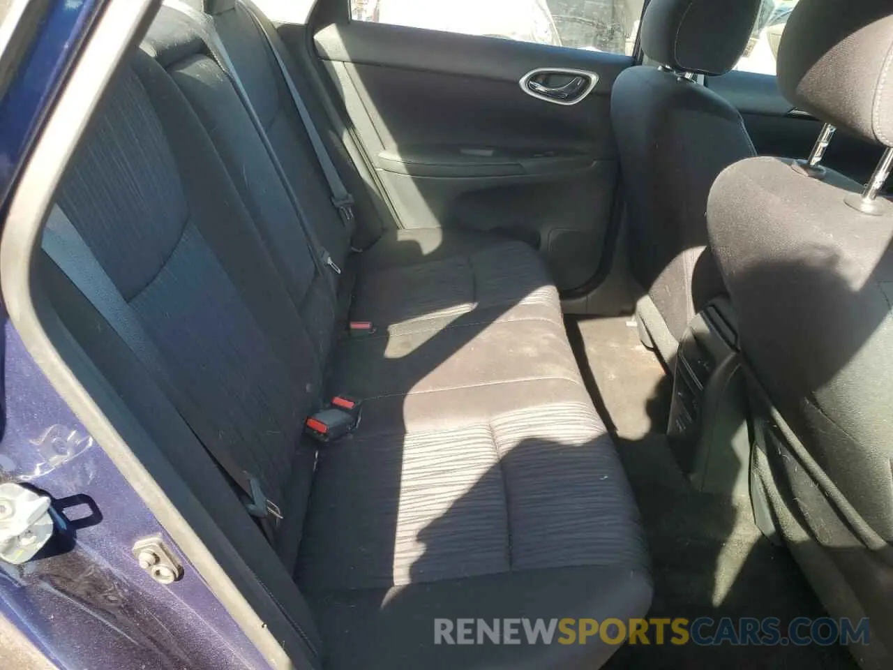 10 Photograph of a damaged car 3N1AB7AP8KY204527 NISSAN SENTRA 2019