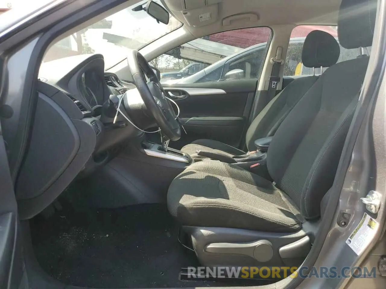 7 Photograph of a damaged car 3N1AB7AP8KY208920 NISSAN SENTRA 2019