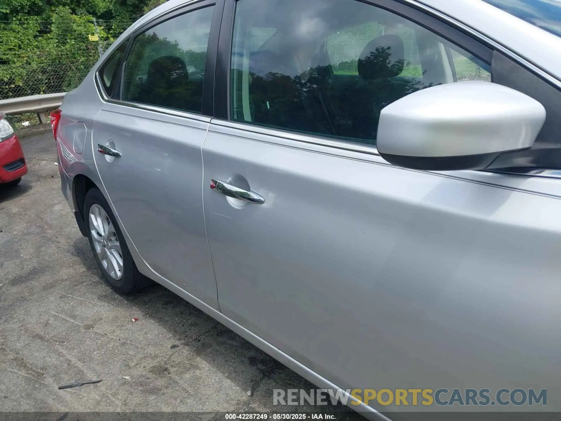 14 Photograph of a damaged car 3N1AB7AP8KY235695 NISSAN SENTRA 2019