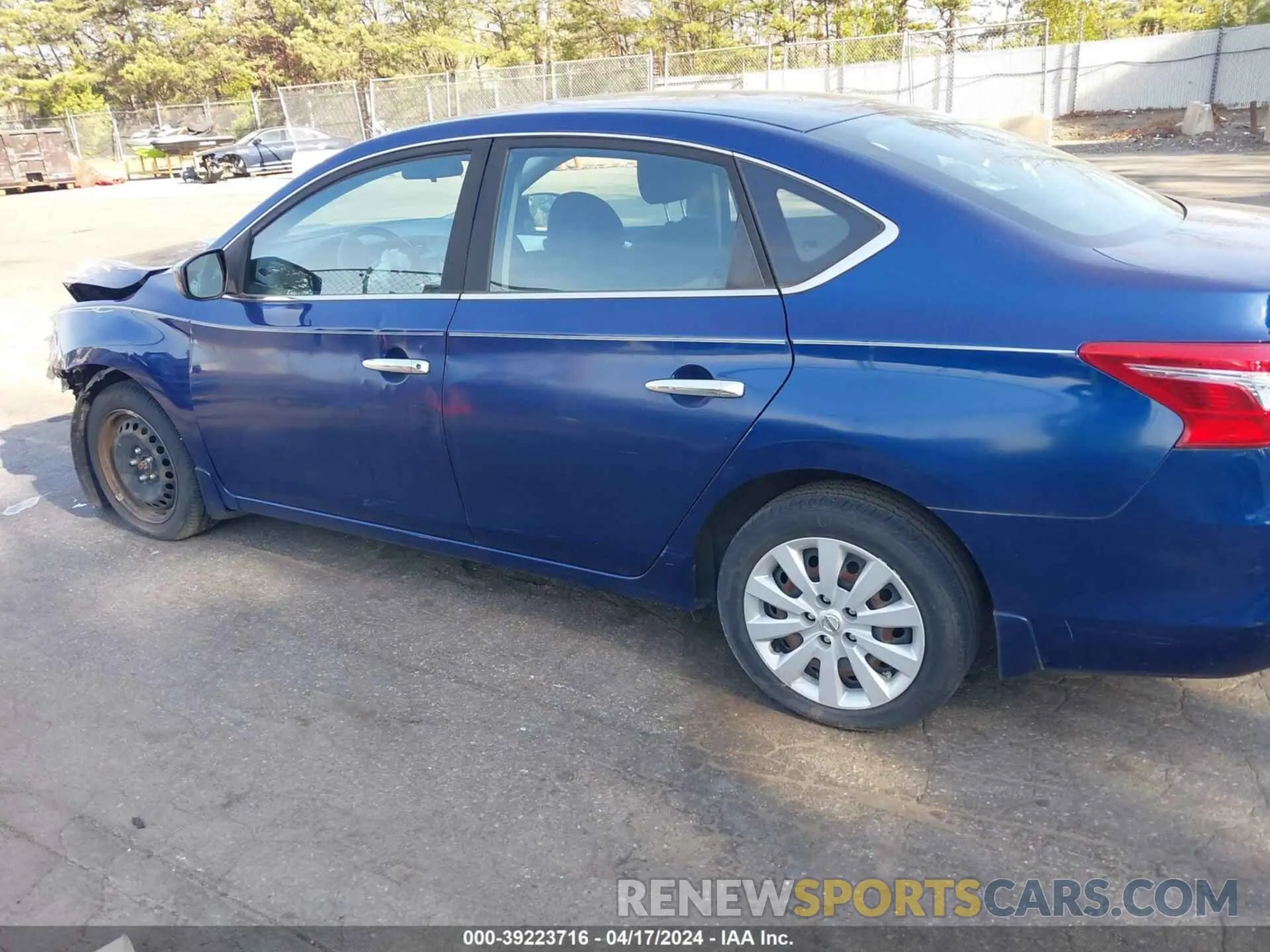 15 Photograph of a damaged car 3N1AB7AP8KY258720 NISSAN SENTRA 2019
