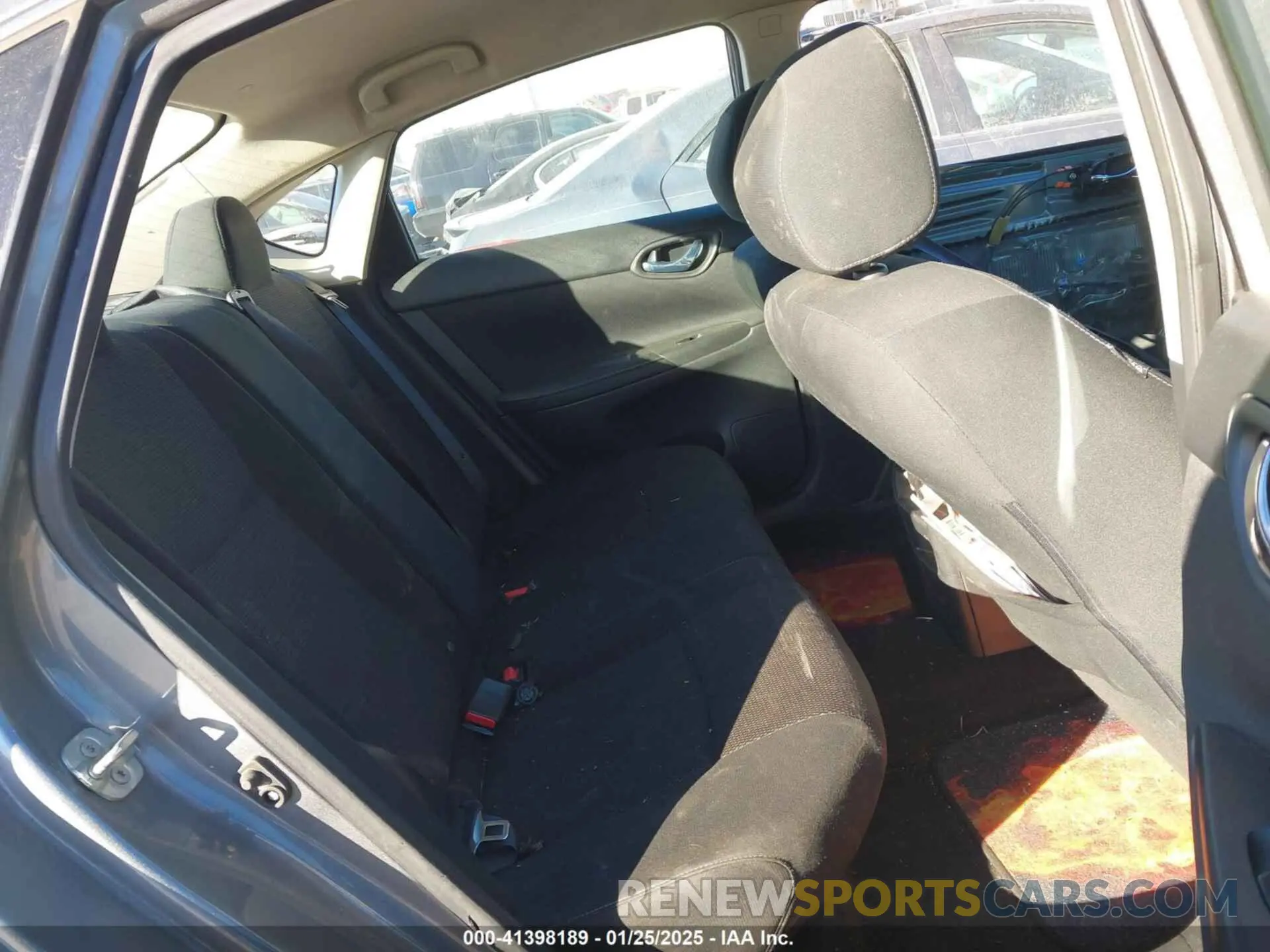 8 Photograph of a damaged car 3N1AB7AP8KY270981 NISSAN SENTRA 2019
