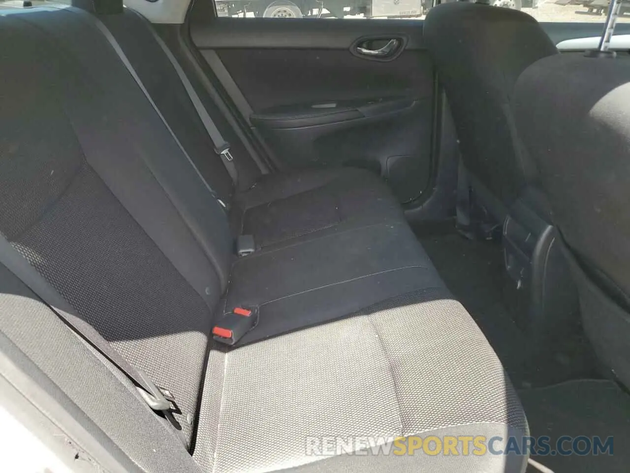 10 Photograph of a damaged car 3N1AB7AP8KY280314 NISSAN SENTRA 2019