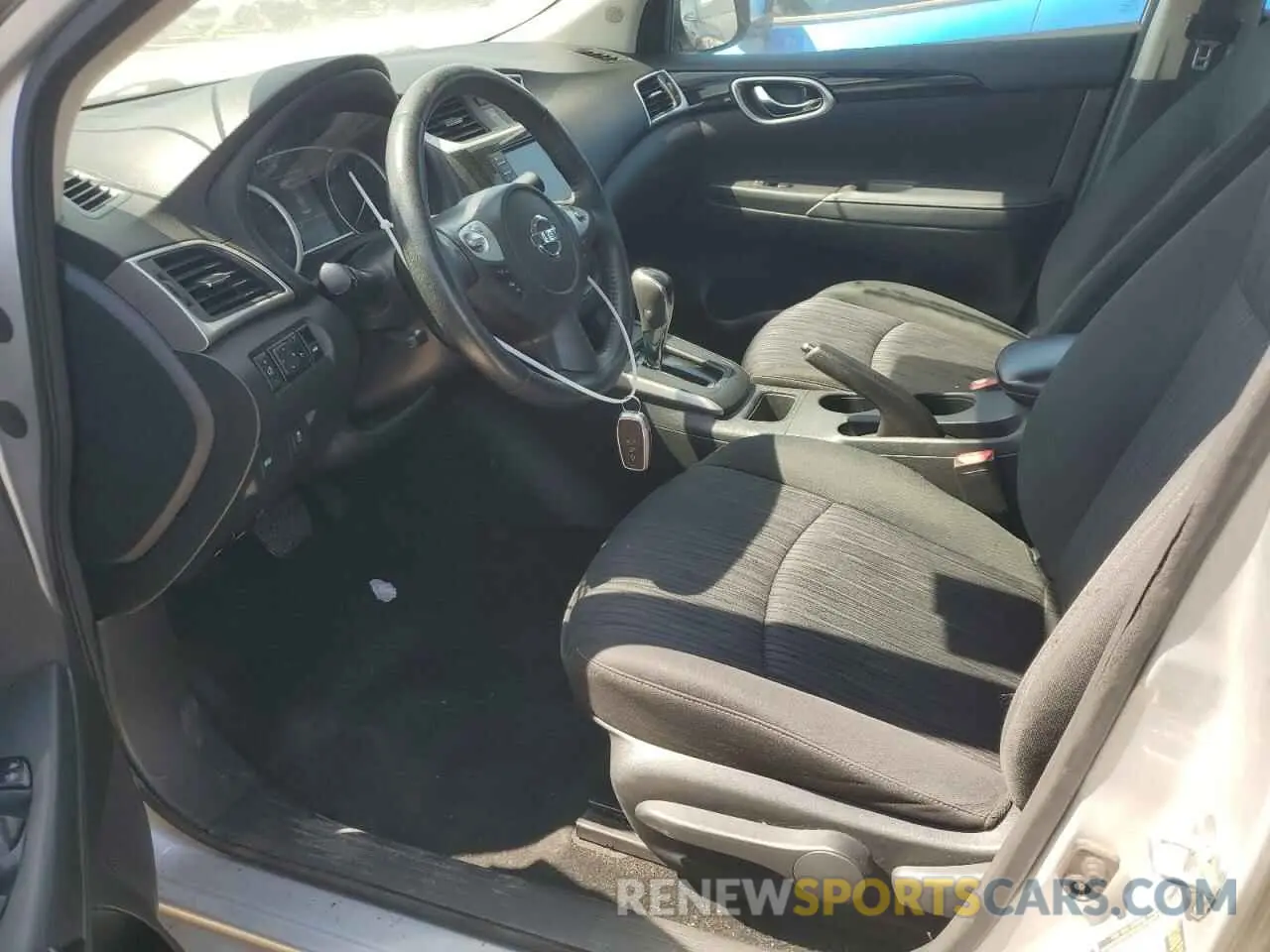 7 Photograph of a damaged car 3N1AB7AP8KY281270 NISSAN SENTRA 2019