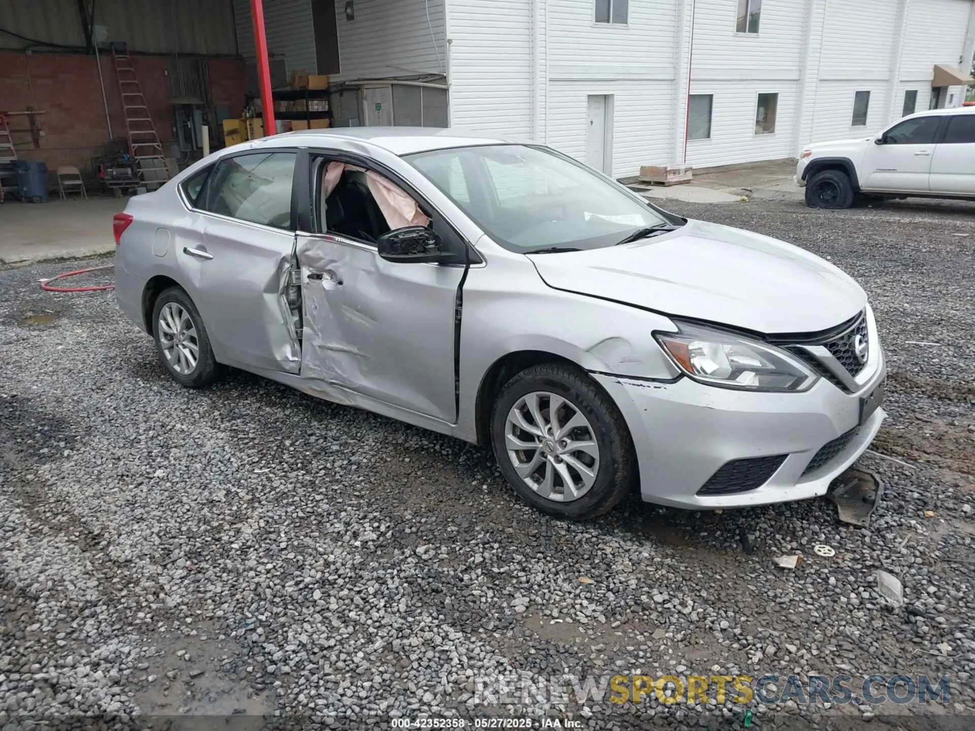 1 Photograph of a damaged car 3N1AB7AP8KY284265 NISSAN SENTRA 2019