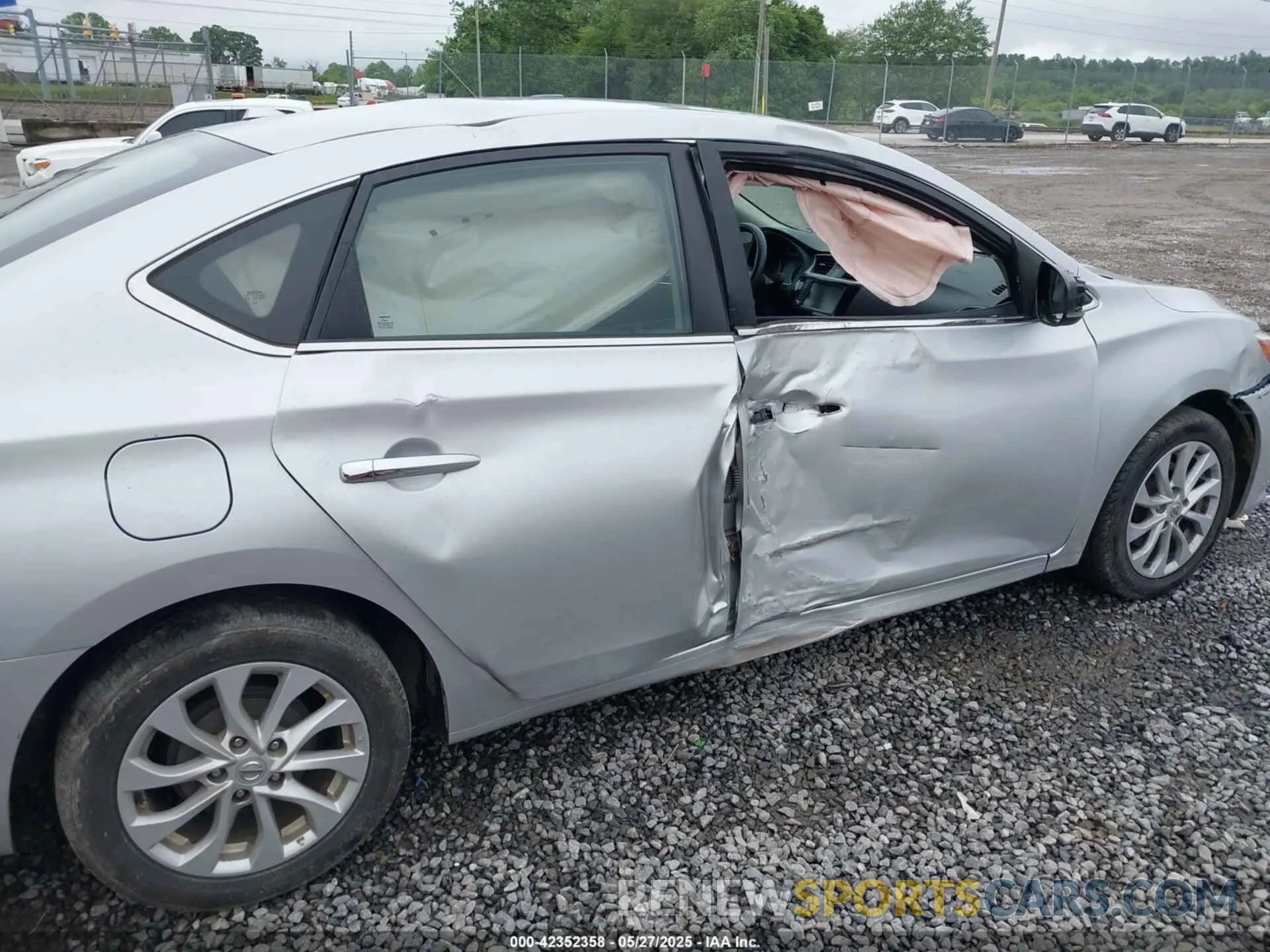 6 Photograph of a damaged car 3N1AB7AP8KY284265 NISSAN SENTRA 2019