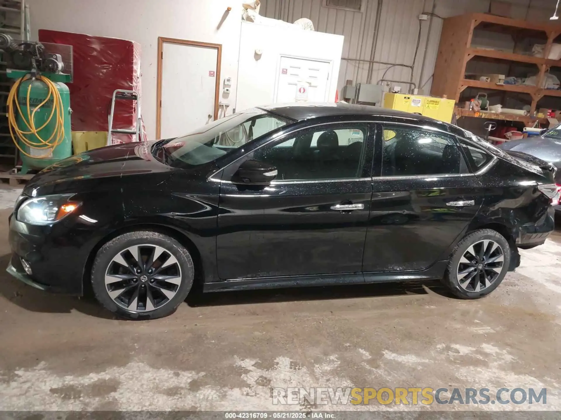 14 Photograph of a damaged car 3N1AB7AP8KY299090 NISSAN SENTRA 2019