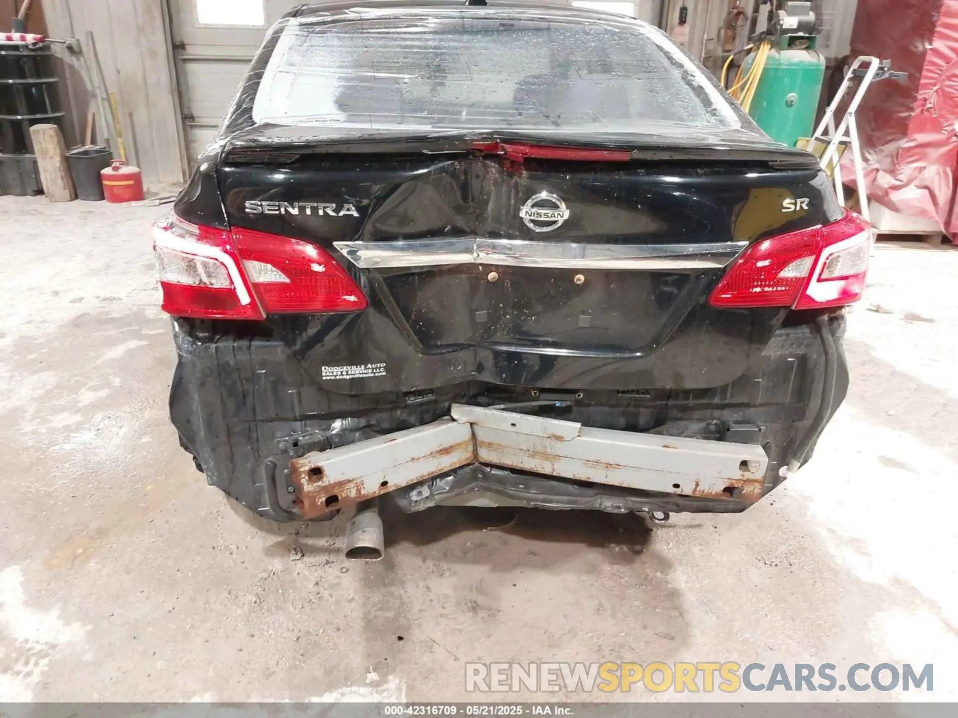 17 Photograph of a damaged car 3N1AB7AP8KY299090 NISSAN SENTRA 2019